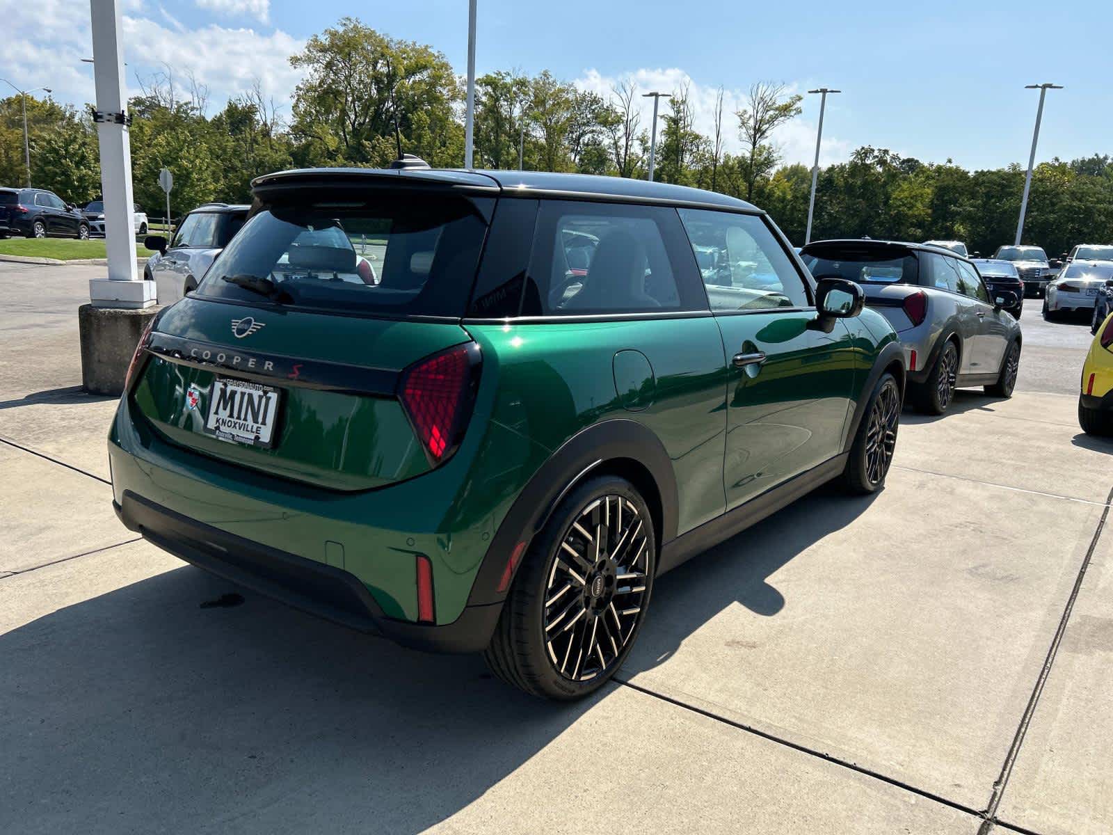 2025 MINI Hardtop 2 Door Cooper S 6