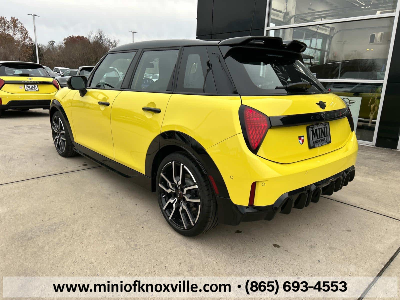 2025 MINI Hardtop 4 Door Cooper S 8