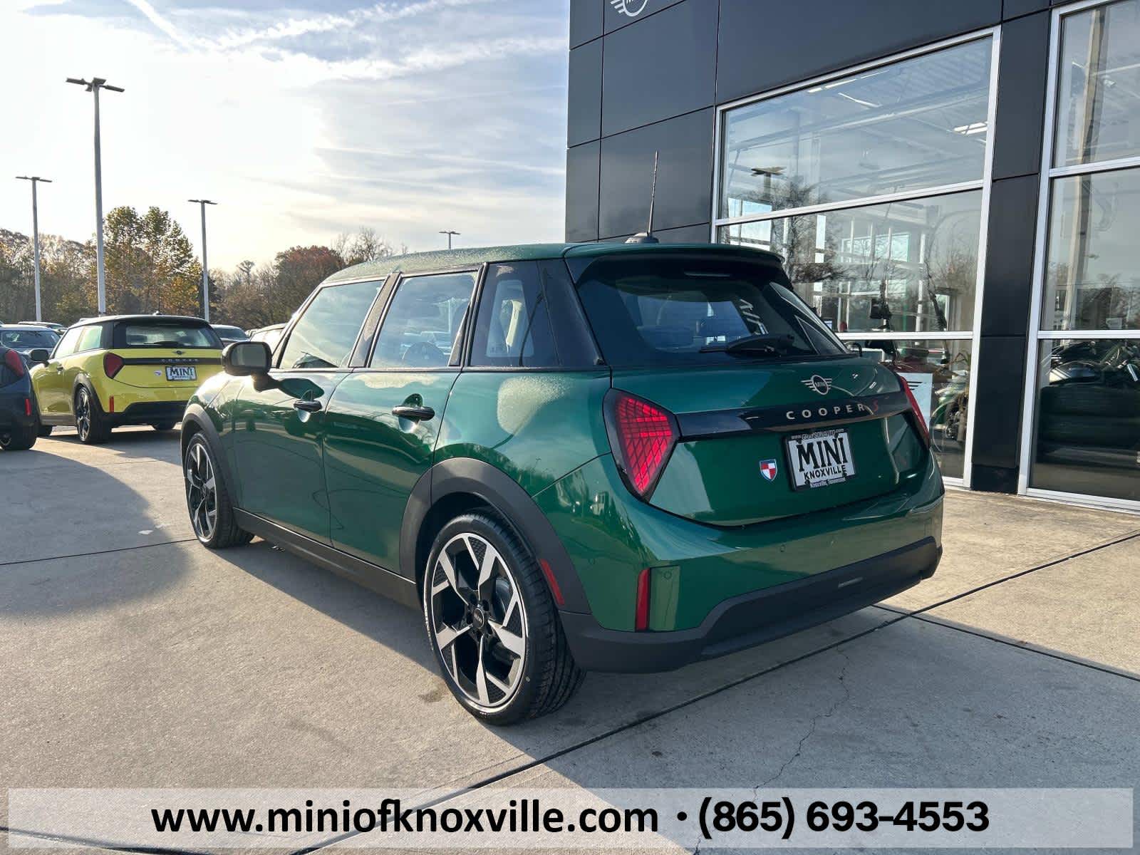 2025 MINI Hardtop 4 Door Cooper S 8