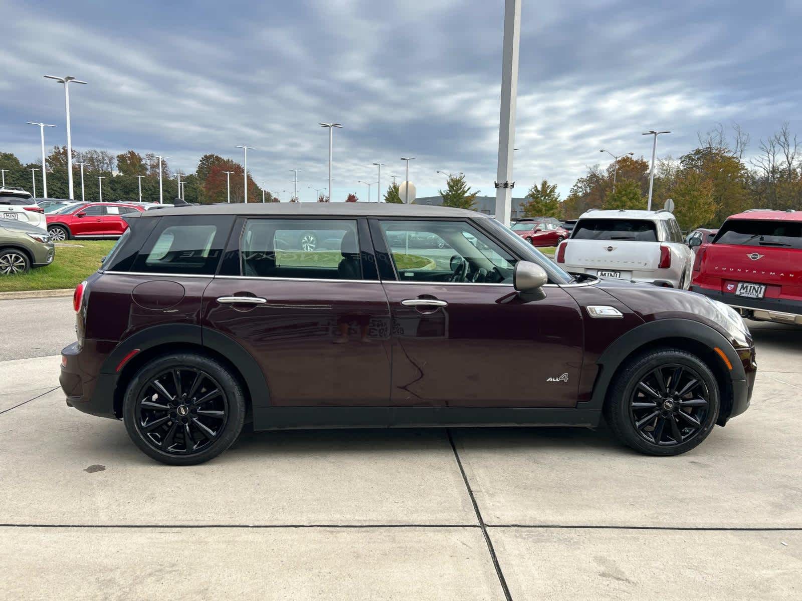 2017 MINI Clubman Cooper S 5