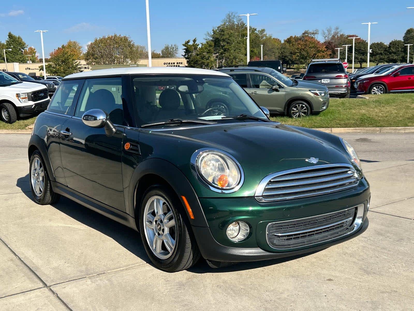 2011 MINI Cooper Hardtop  4