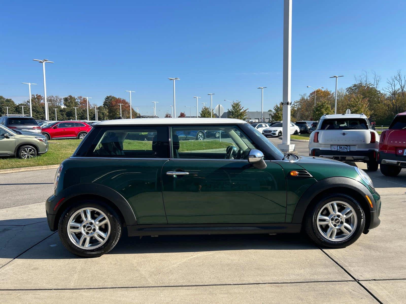 2011 MINI Cooper Hardtop  5