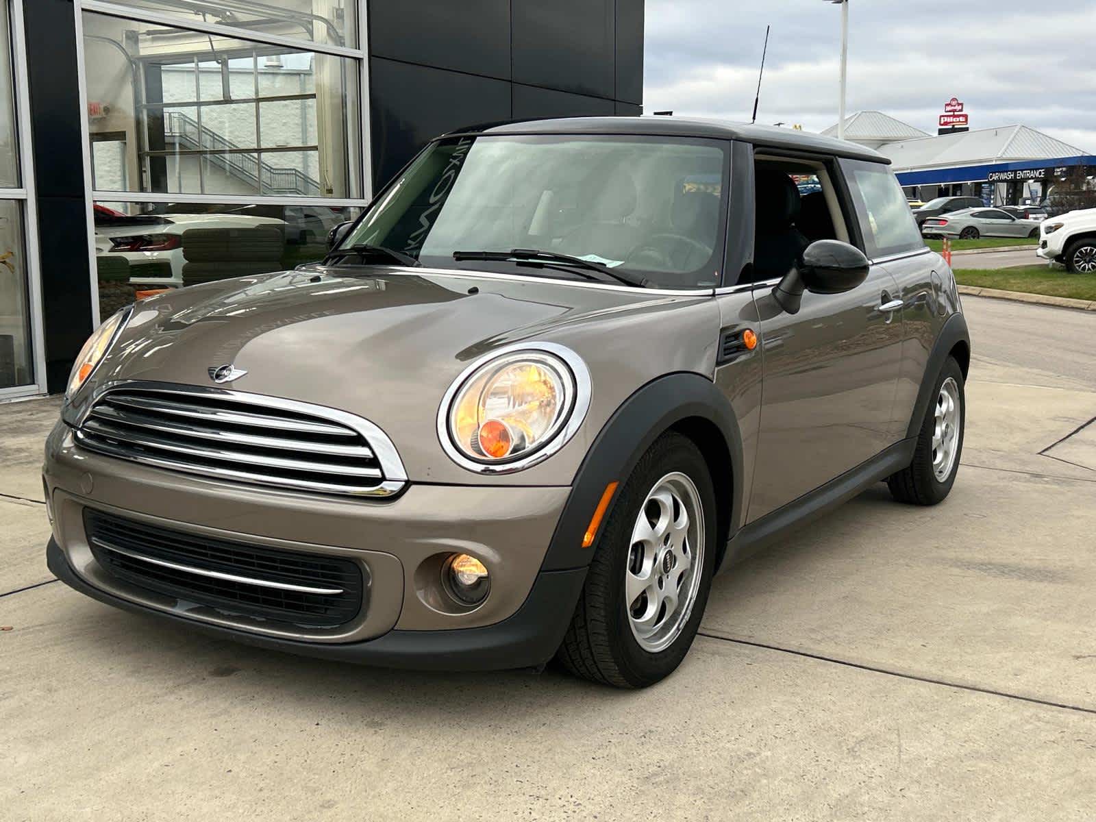 2013 MINI Cooper Hardtop  2