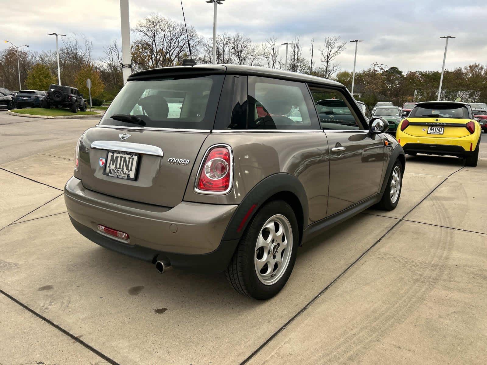 2013 MINI Cooper Hardtop  6