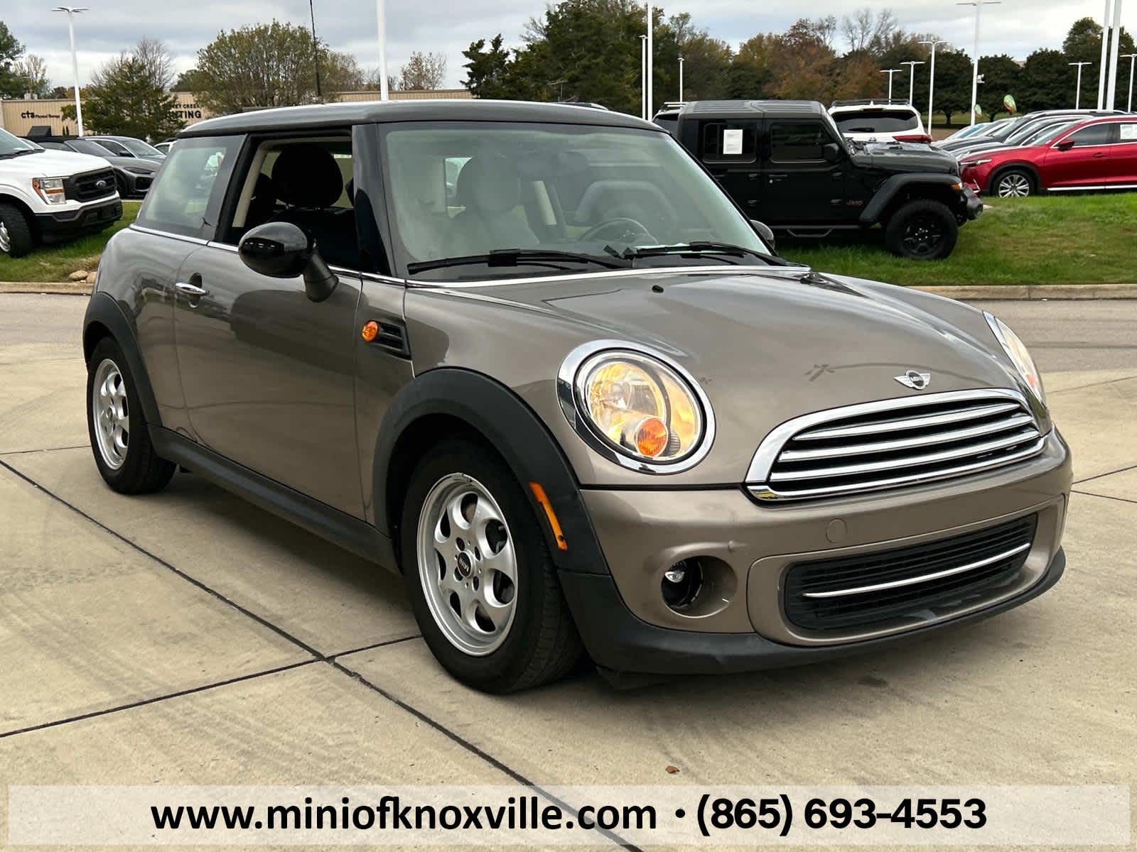 2013 MINI Cooper Hardtop  4