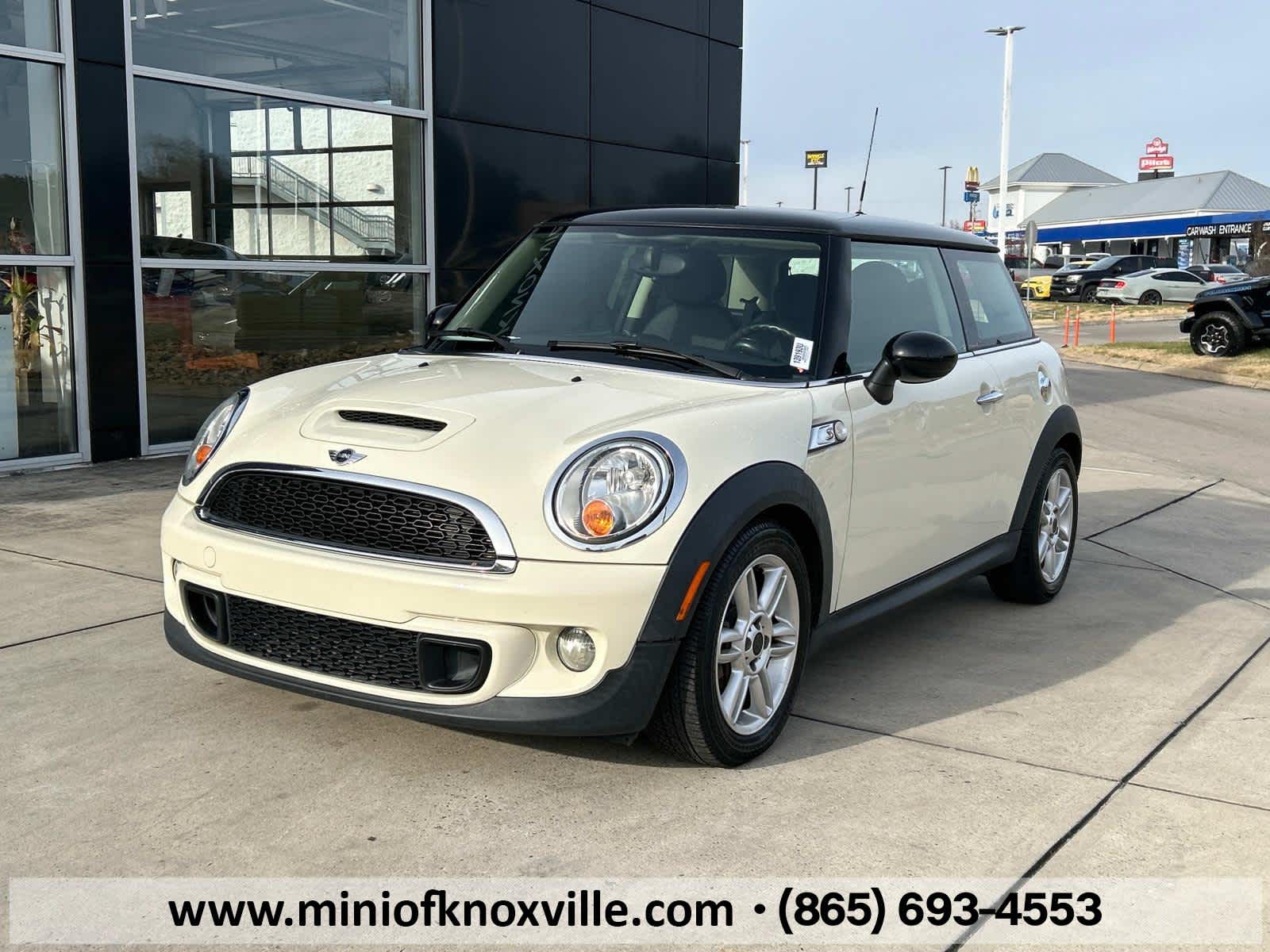 2013 MINI Cooper Hardtop S 2