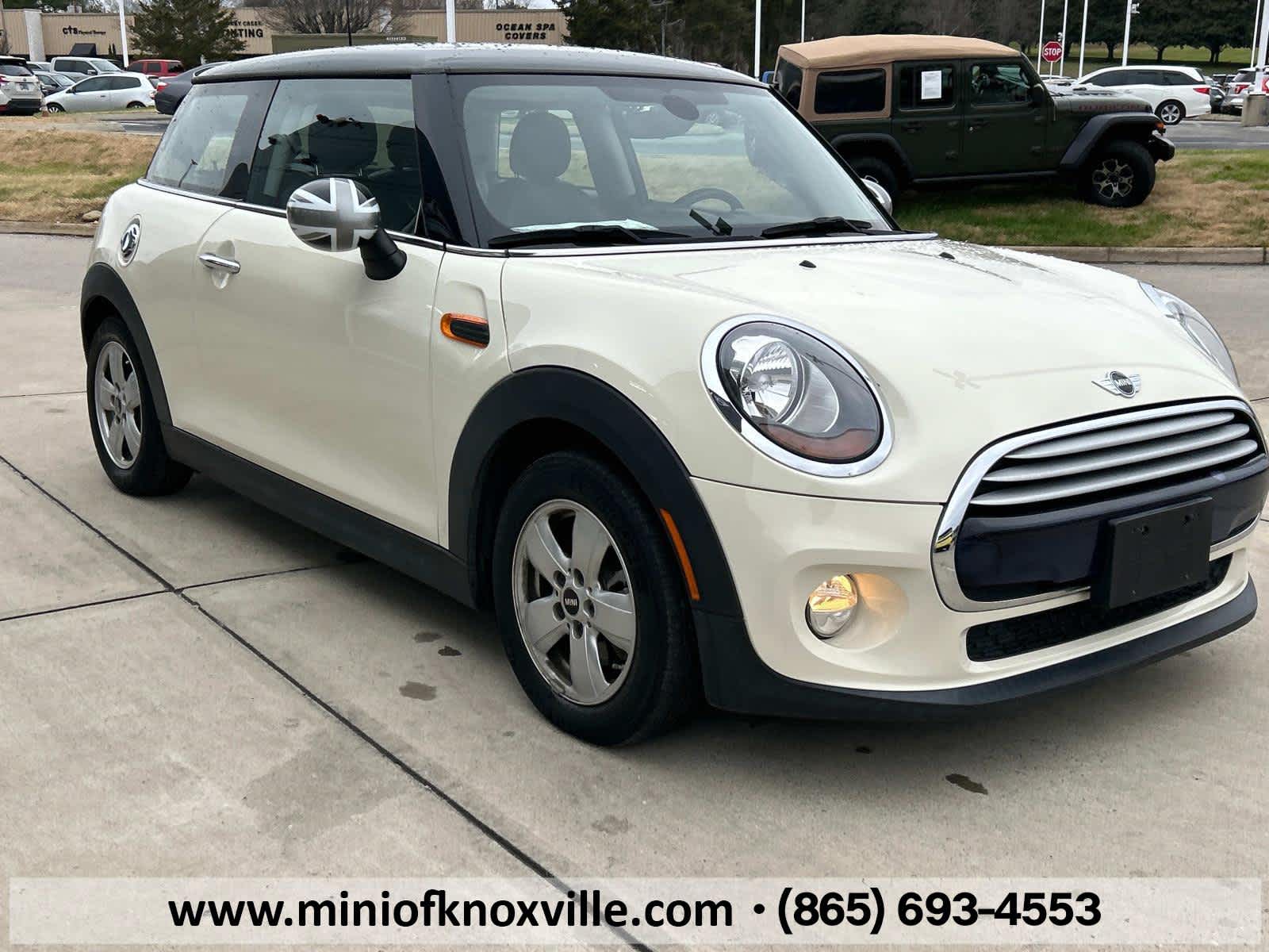 2015 MINI Cooper Hardtop  4