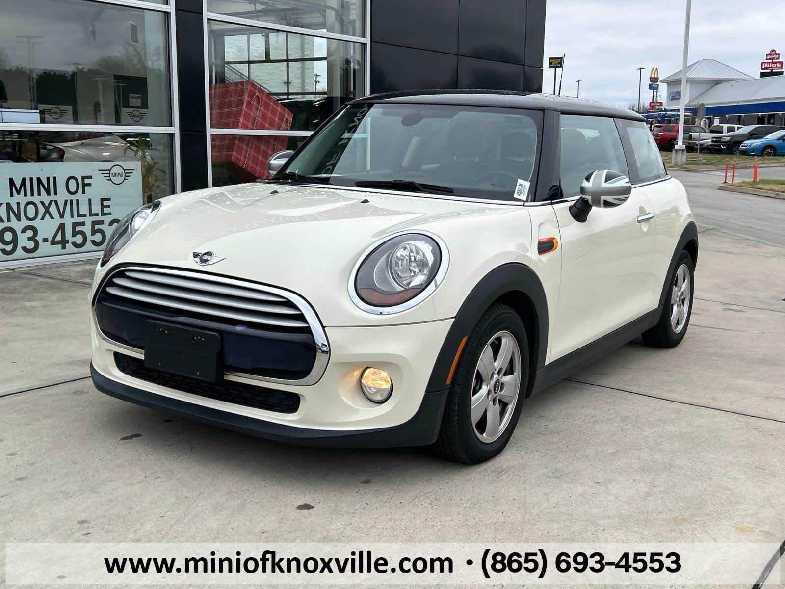 2015 MINI Cooper Hardtop  2