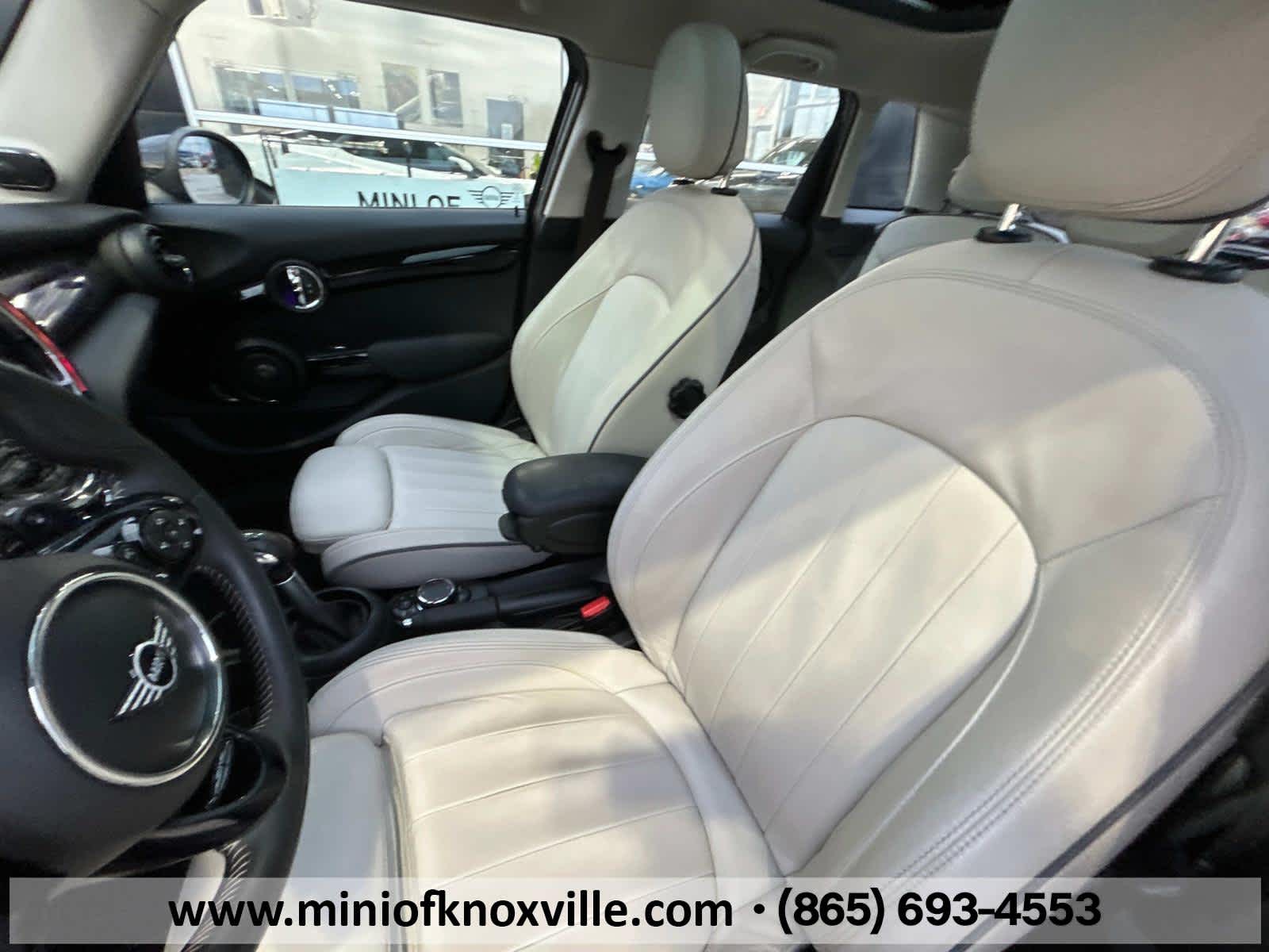 2019 MINI Hardtop 4 Door Cooper S 10