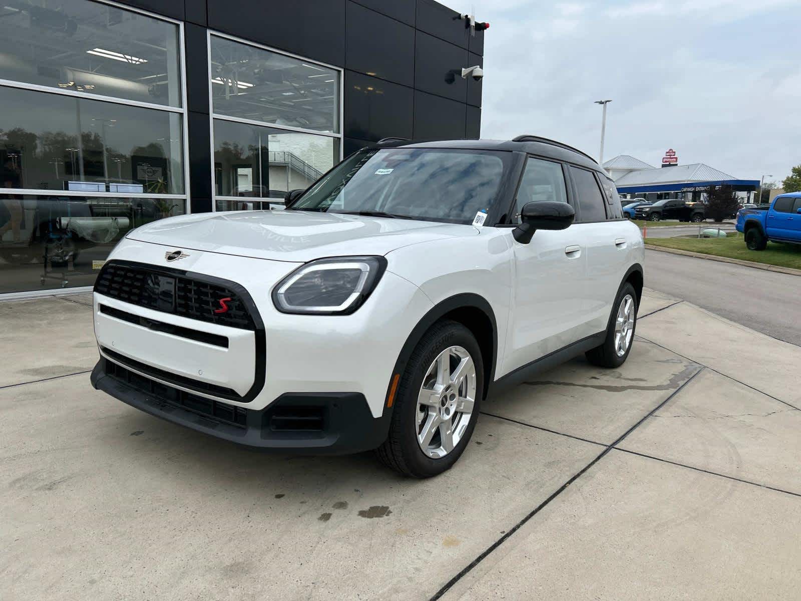 2025 MINI Countryman Cooper S 2