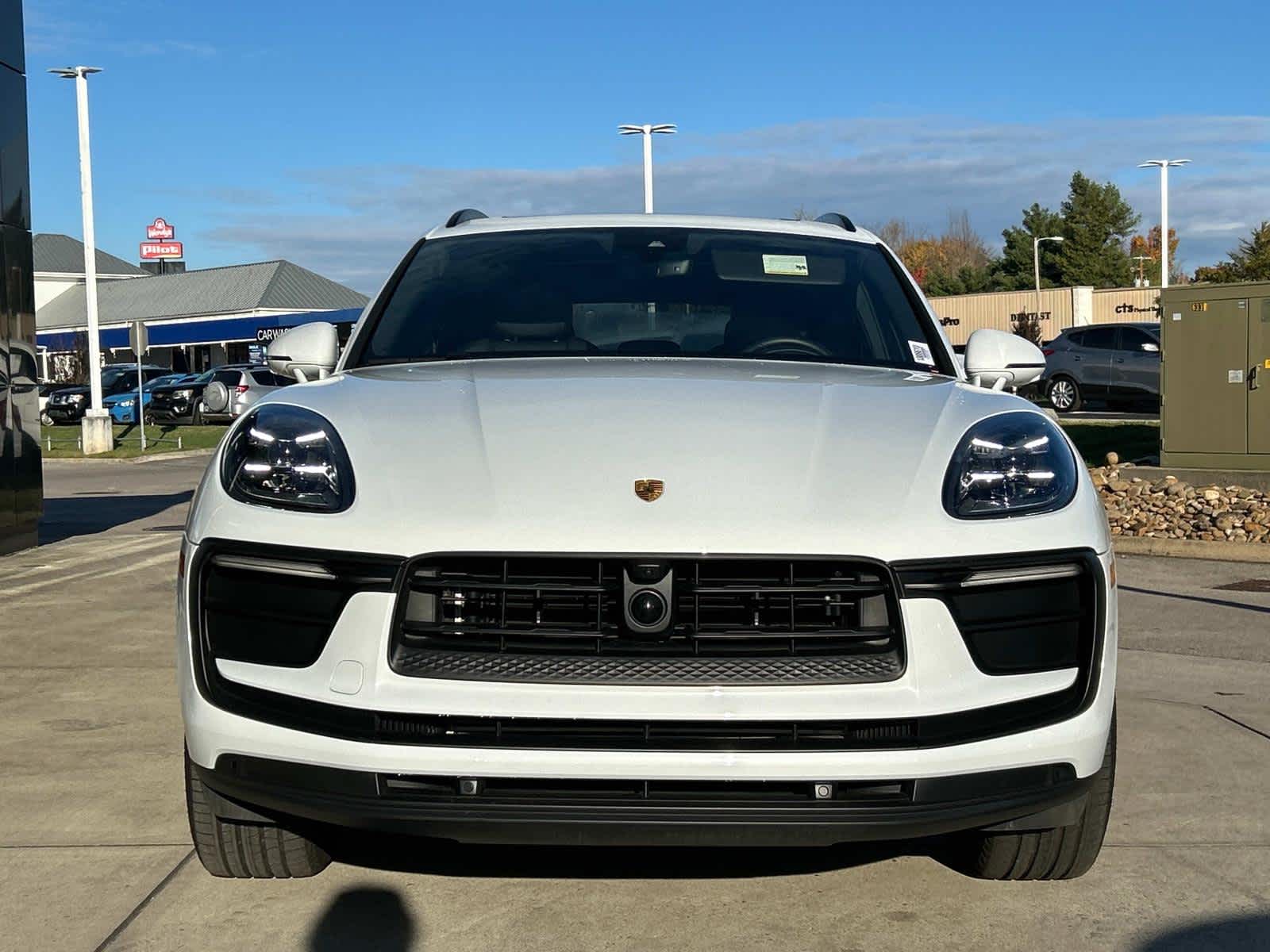 2023 Porsche Macan  3