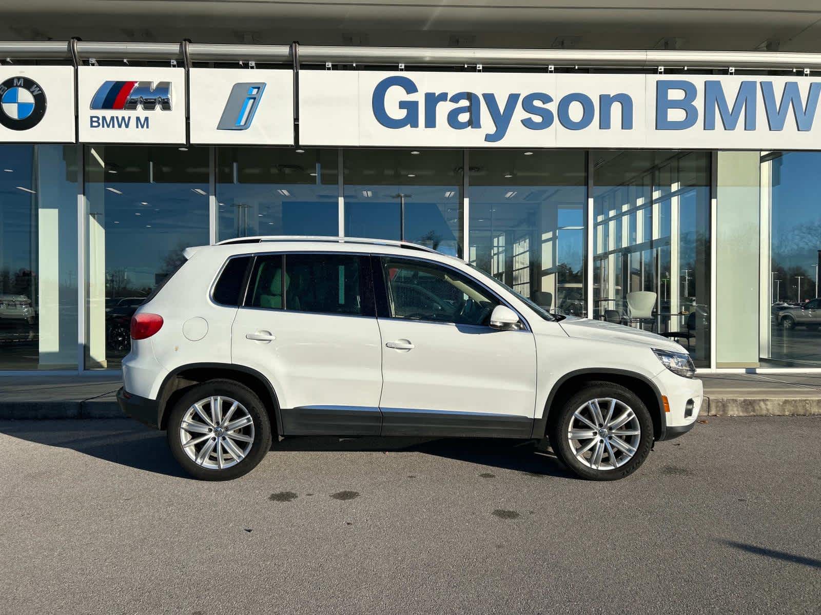 2016 Volkswagen Tiguan SE 2