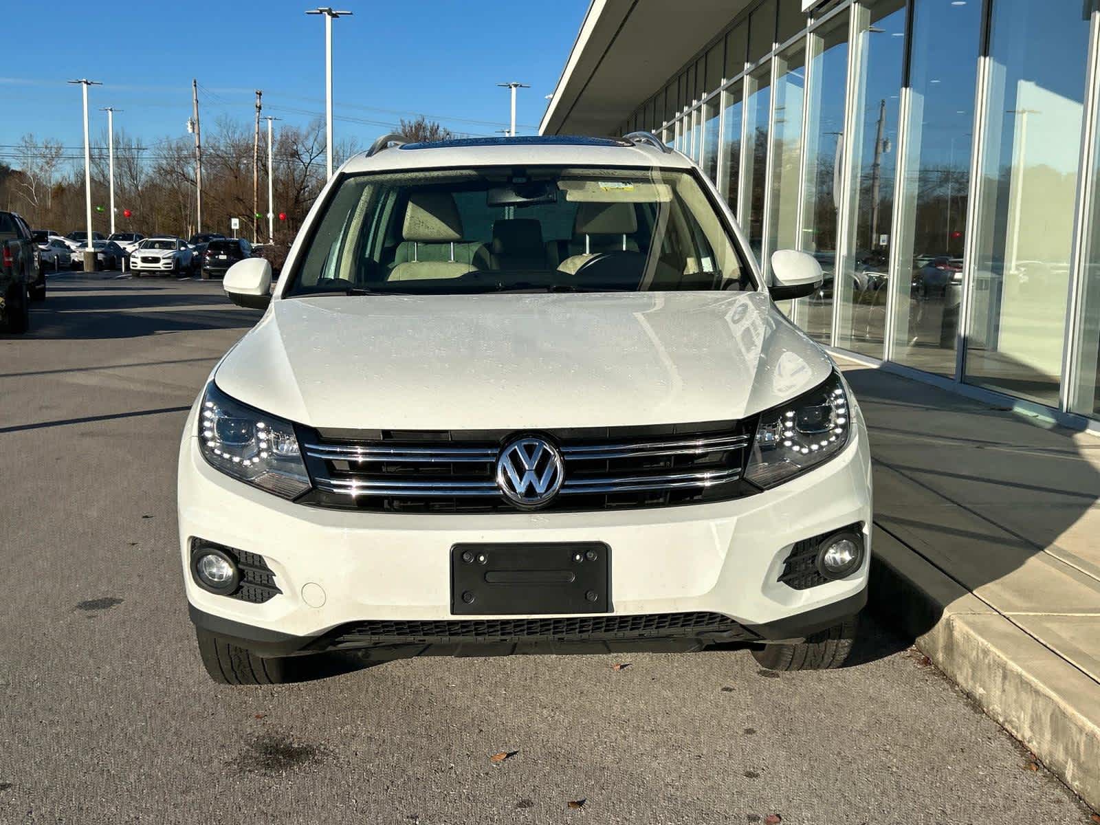 2016 Volkswagen Tiguan SE 8