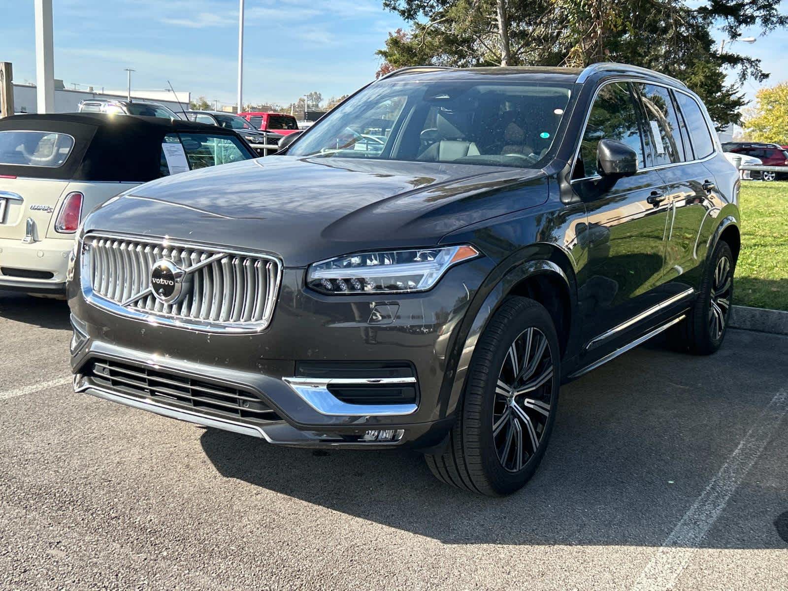 2024 Volvo XC90 Plus Bright Theme 2