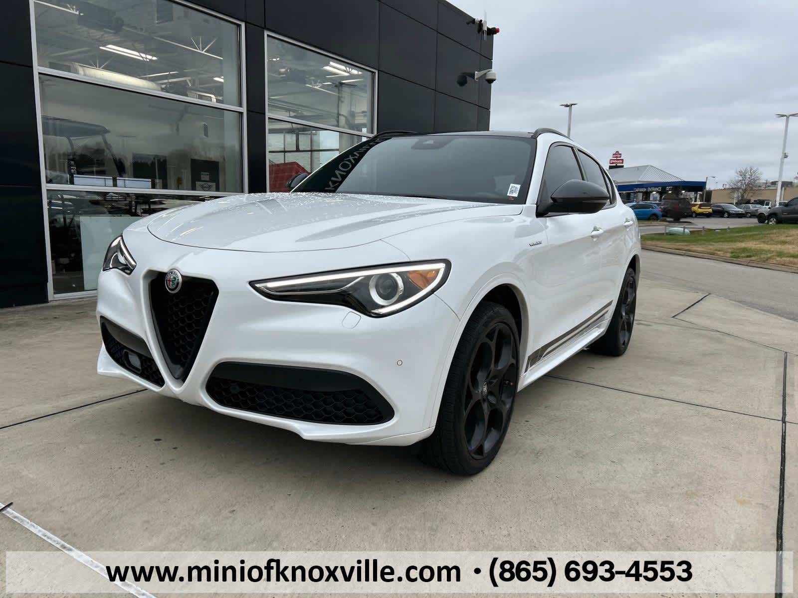 2023 Alfa Romeo Stelvio Veloce 2