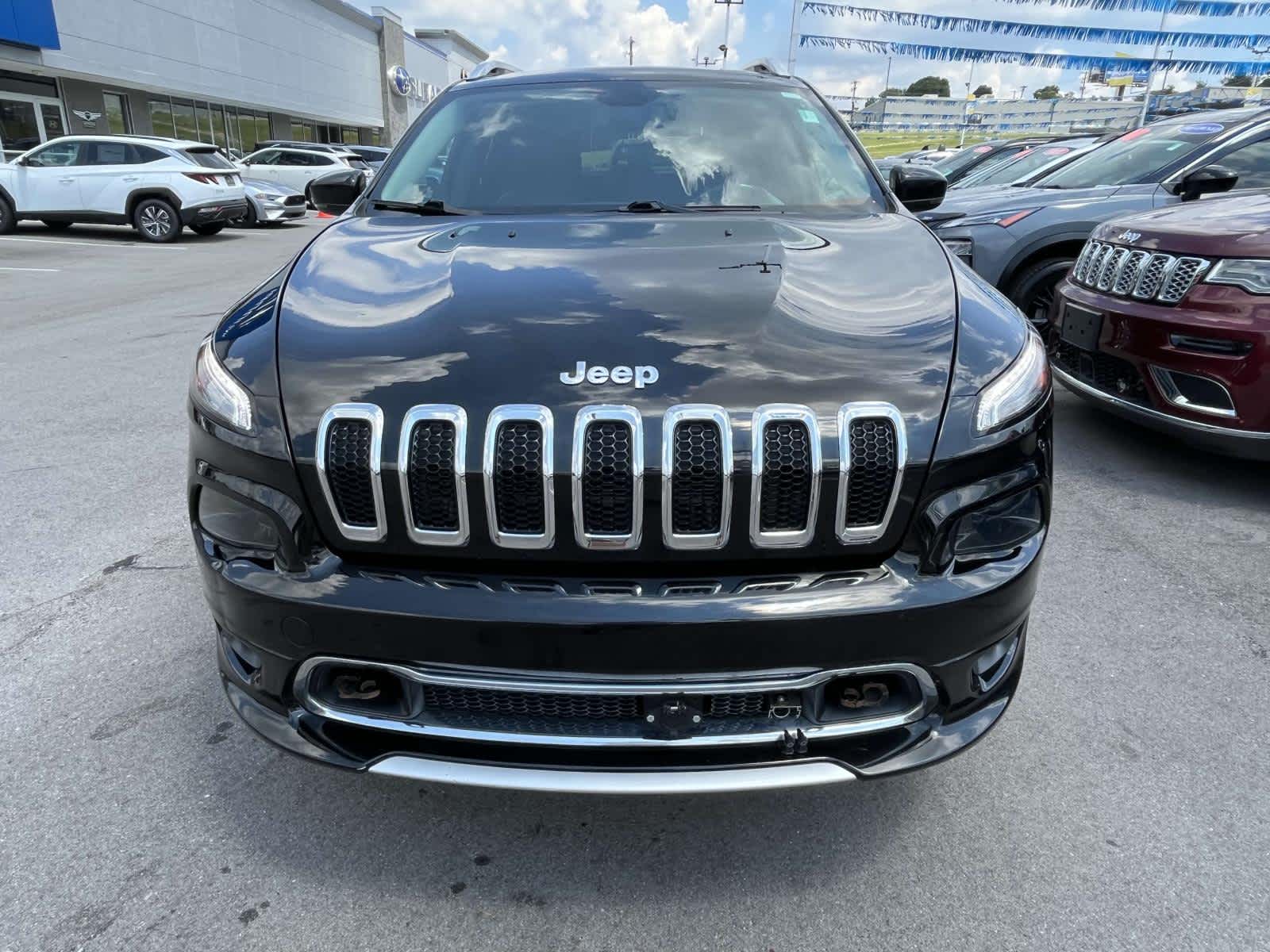 2018 Jeep Cherokee Overland 3