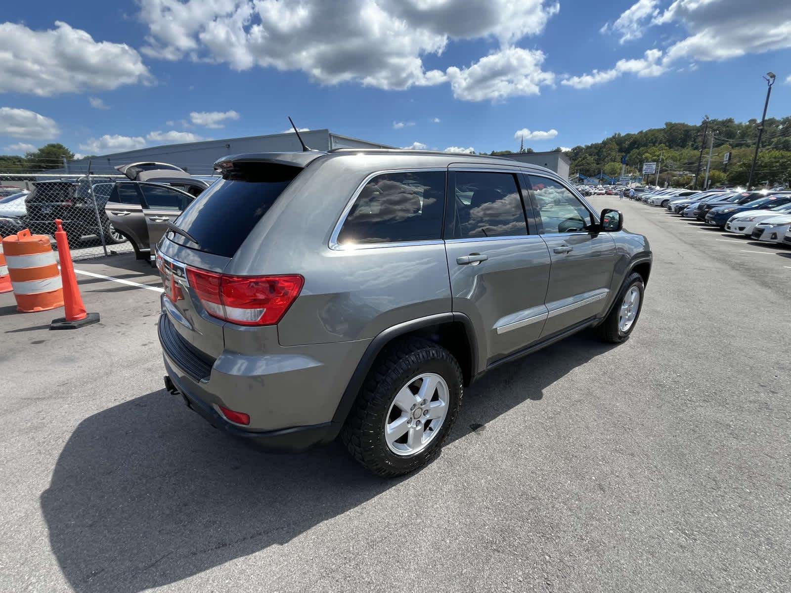 2012 Jeep Grand Cherokee Laredo 8