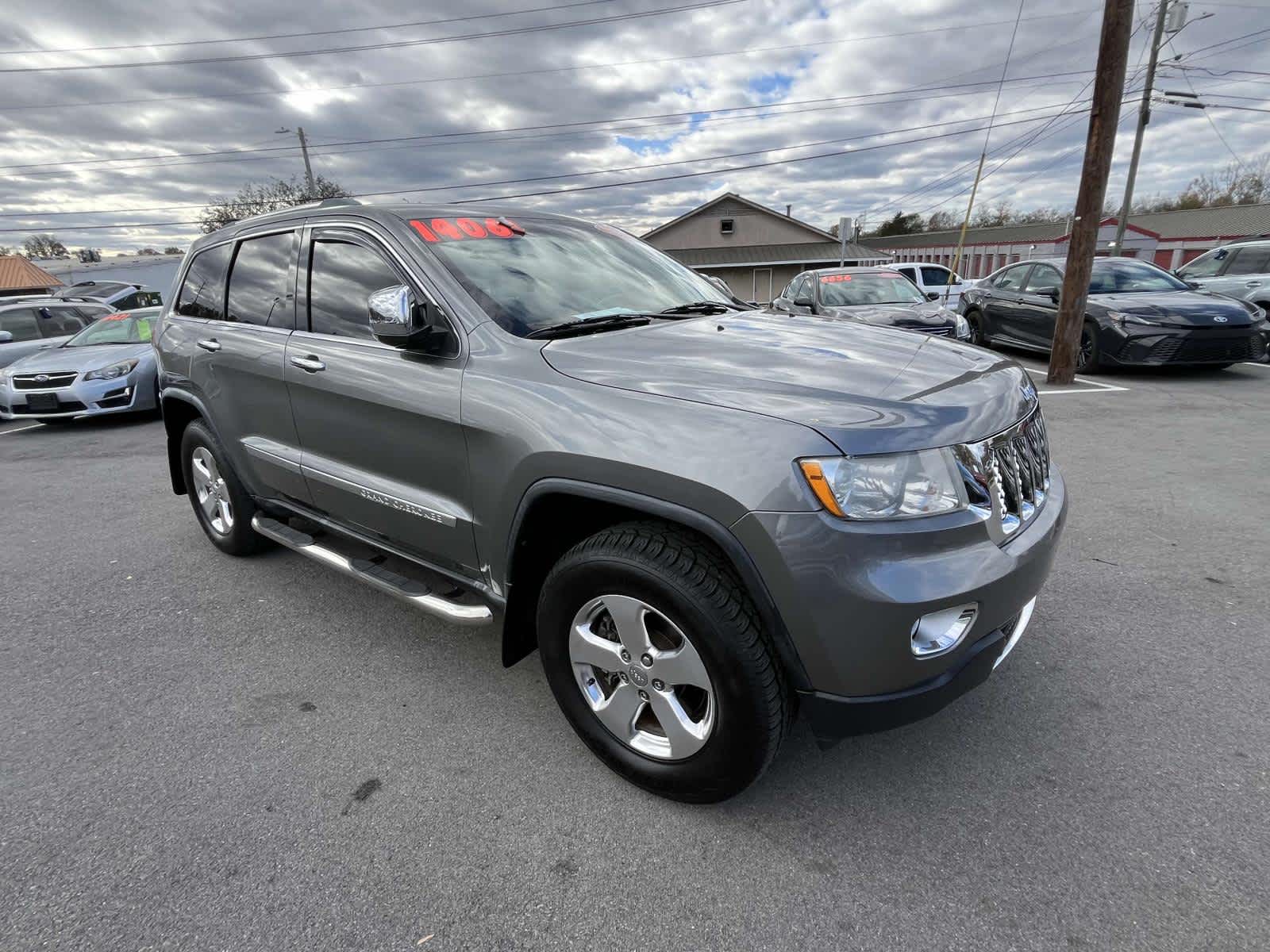 2012 Jeep Grand Cherokee Overland Summit 2