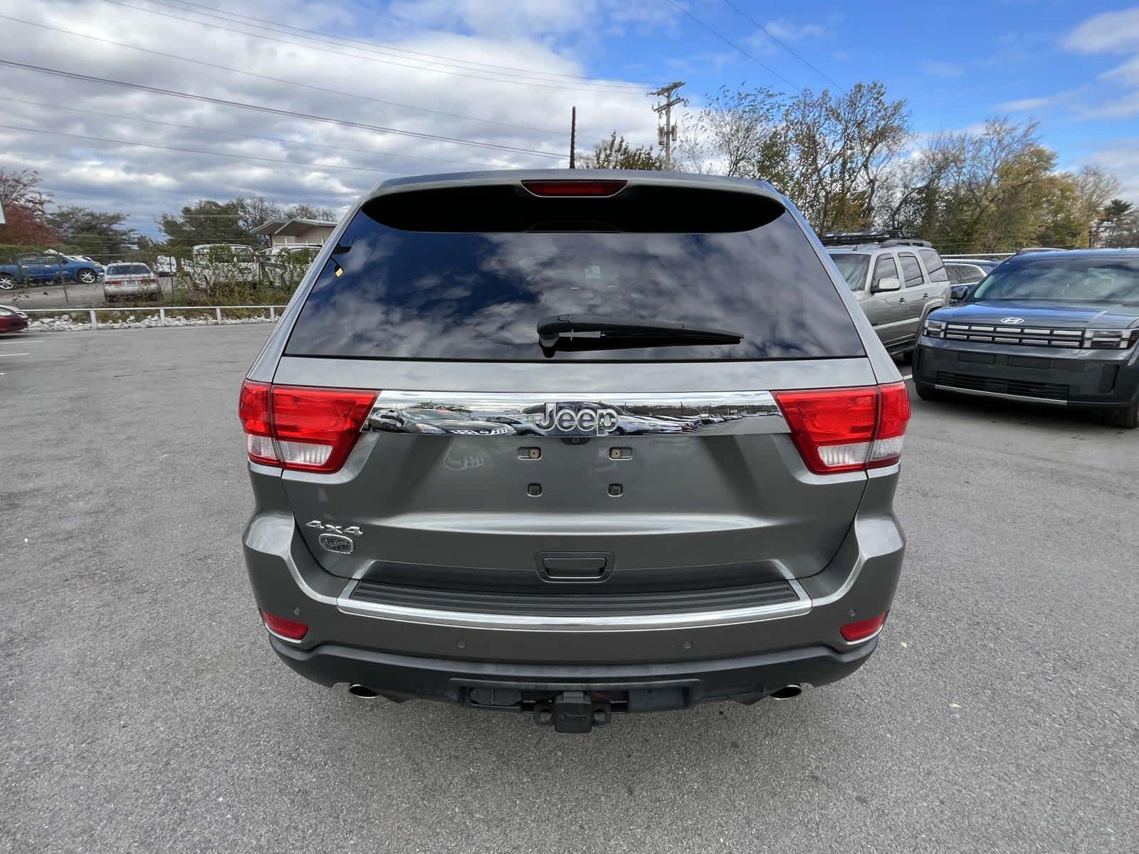 2012 Jeep Grand Cherokee Overland Summit 7