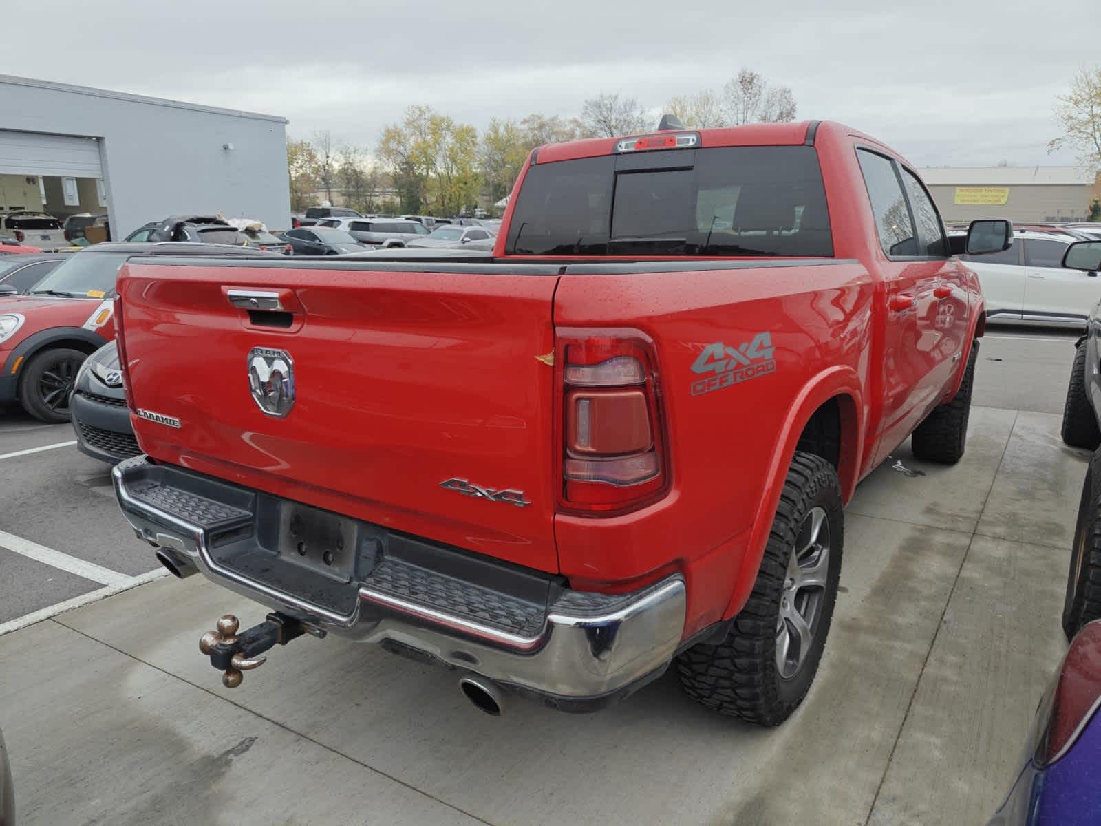 2019 Ram 1500 Laramie 4x4 Crew Cab 57 Box 3