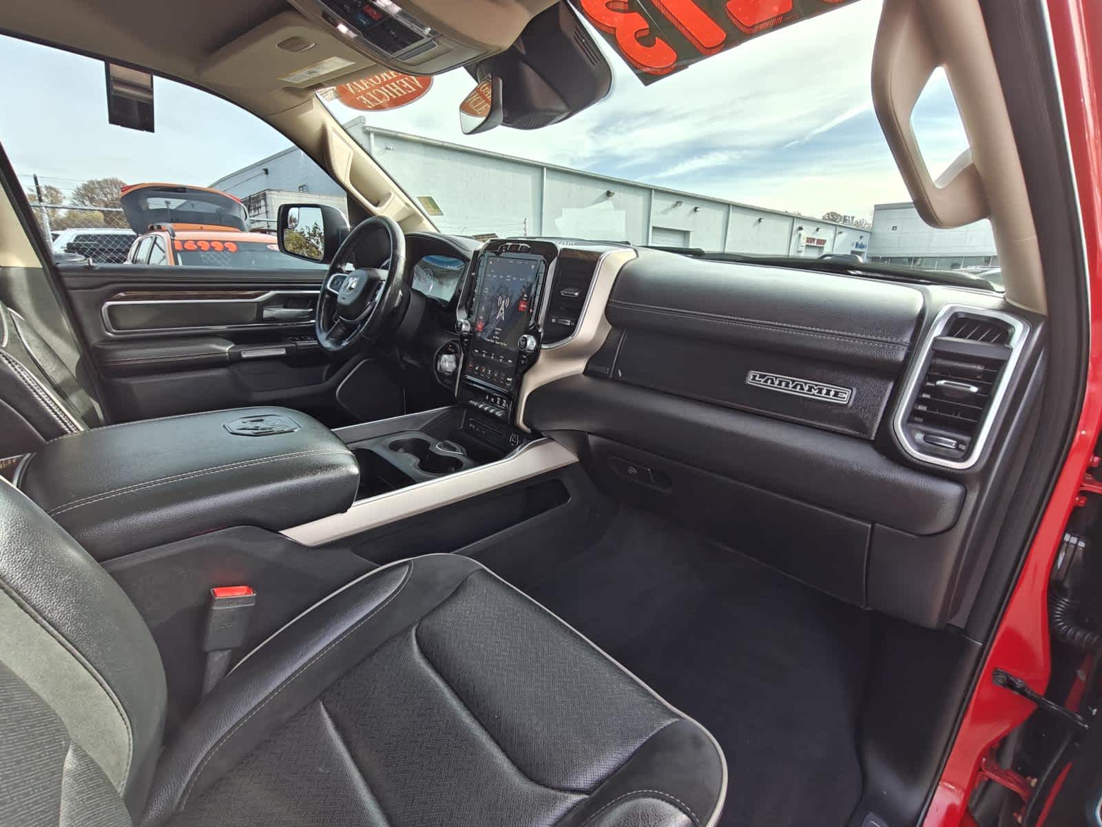 2019 Ram 1500 Laramie 4x4 Crew Cab 57 Box 26