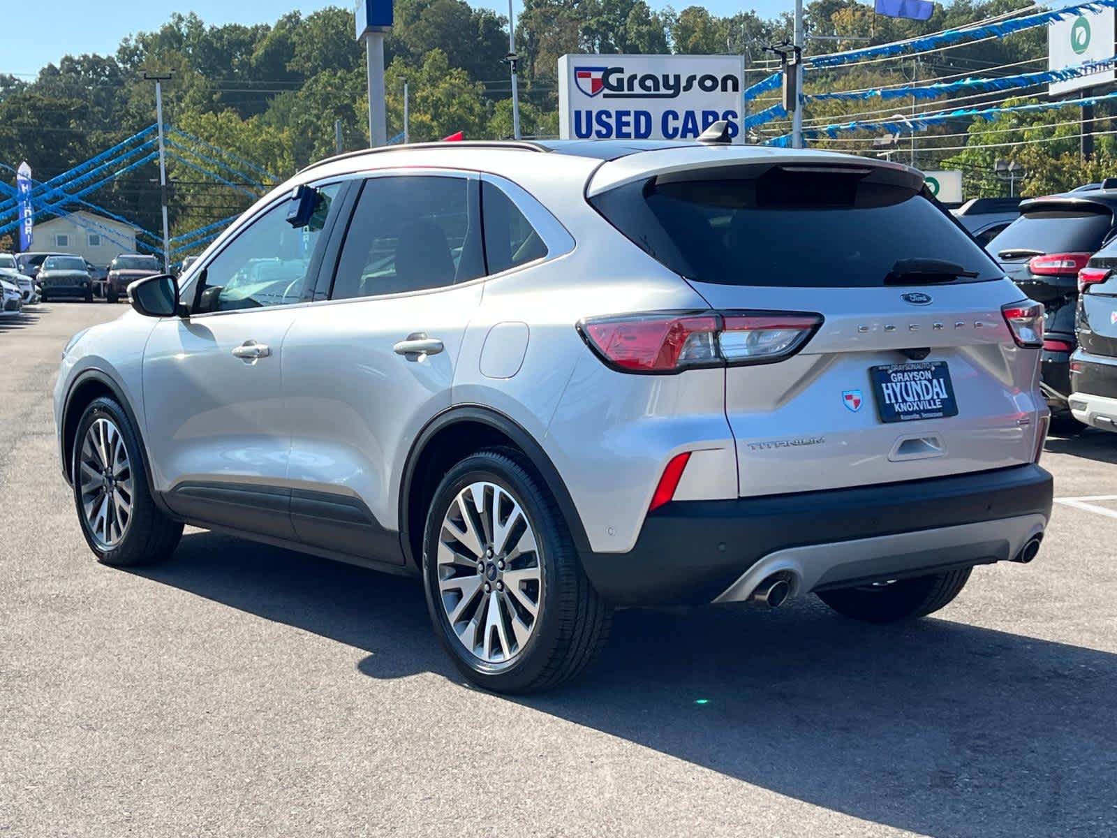 2020 Ford Escape Titanium Hybrid 6