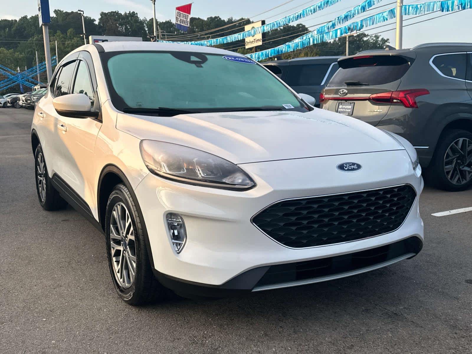 2022 Ford Escape SEL 2