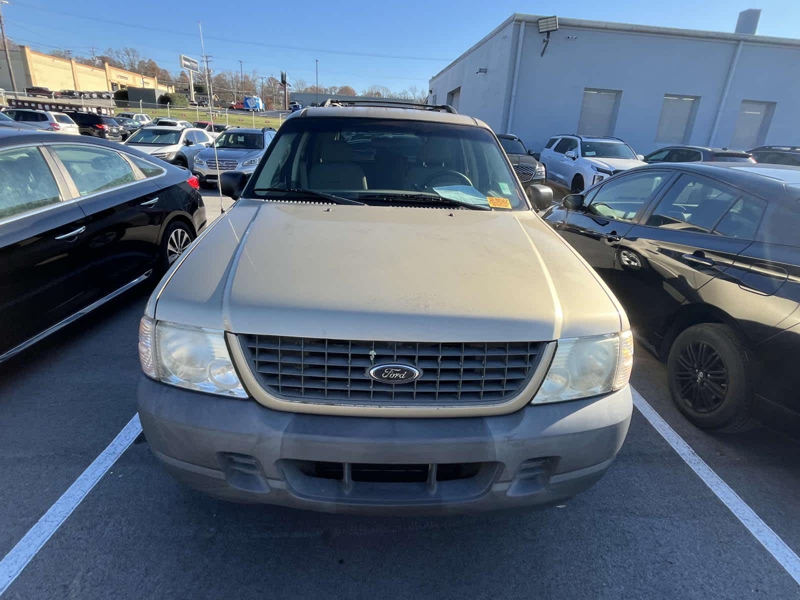 2003 Ford Explorer XLS 2