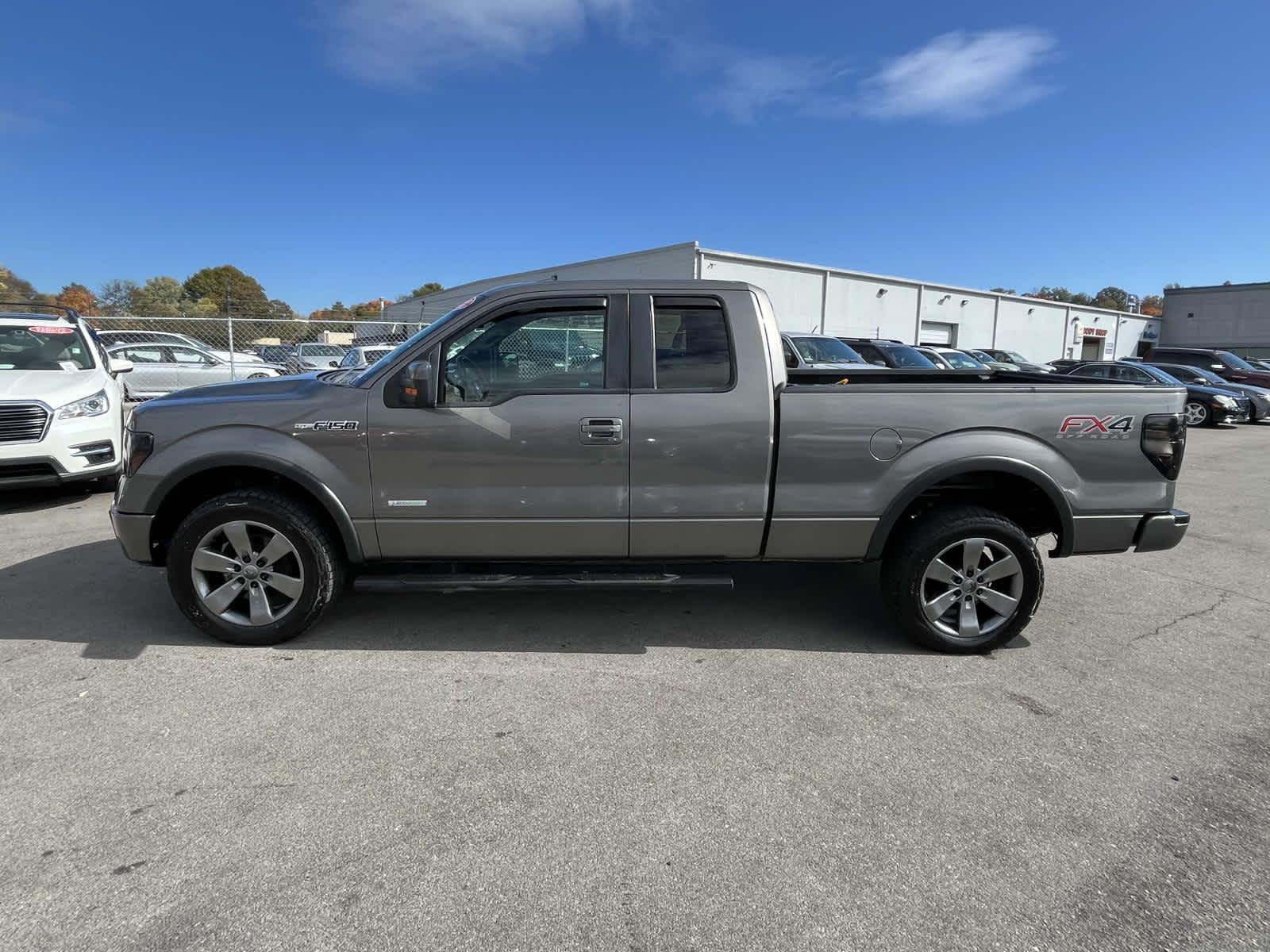 2013 Ford F-150 FX4 4WD SuperCab 145 5