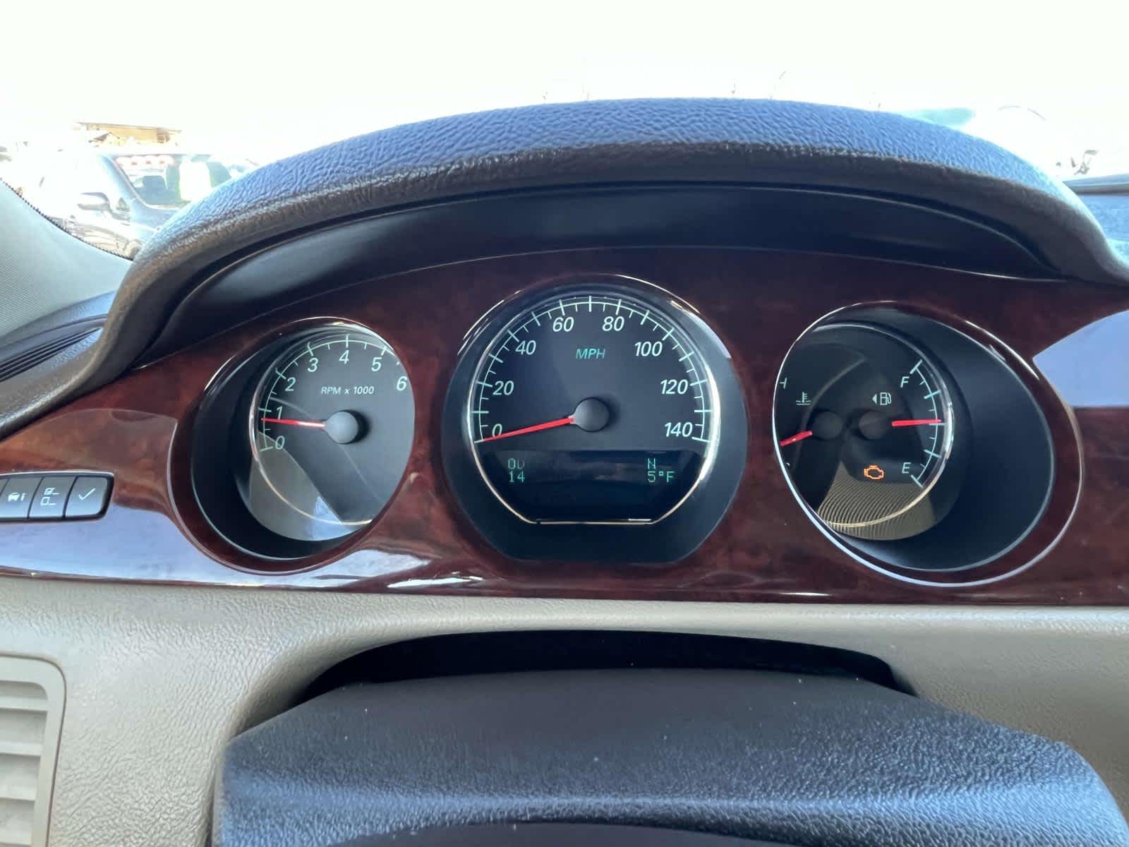 2007 Buick Lucerne V6 CXL 25