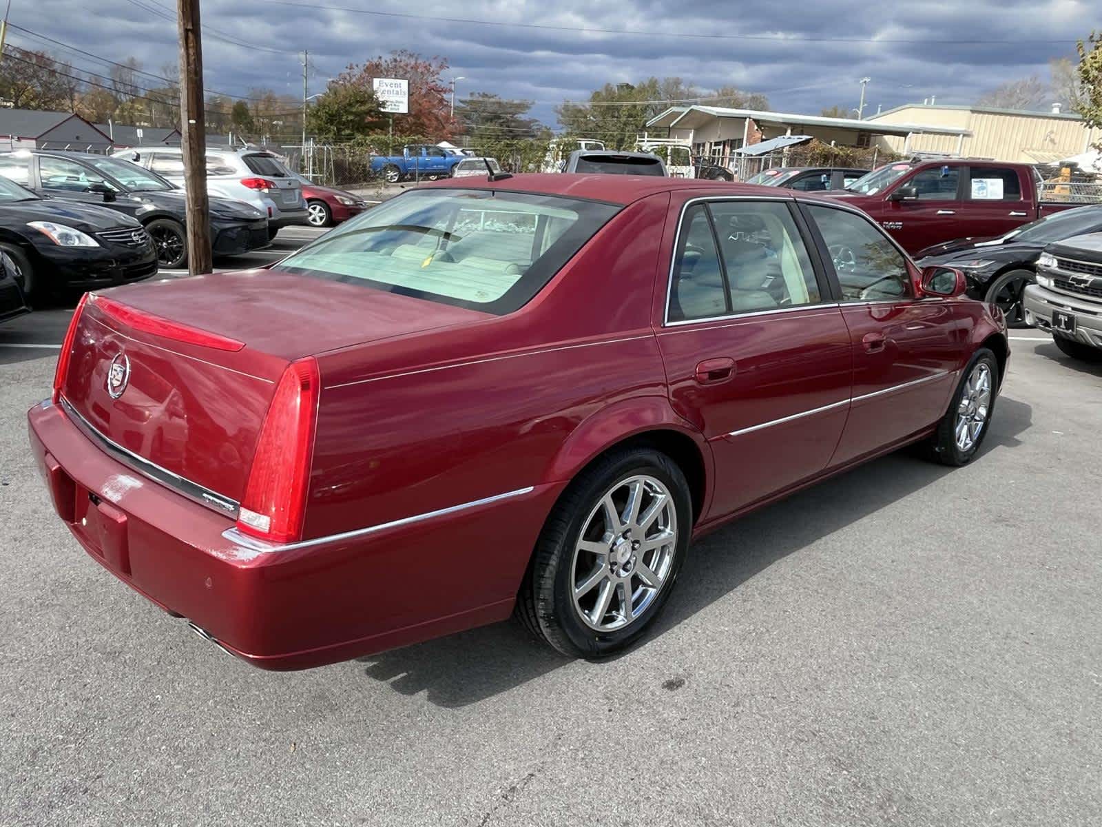 2008 Cadillac DTS w/1SE 8