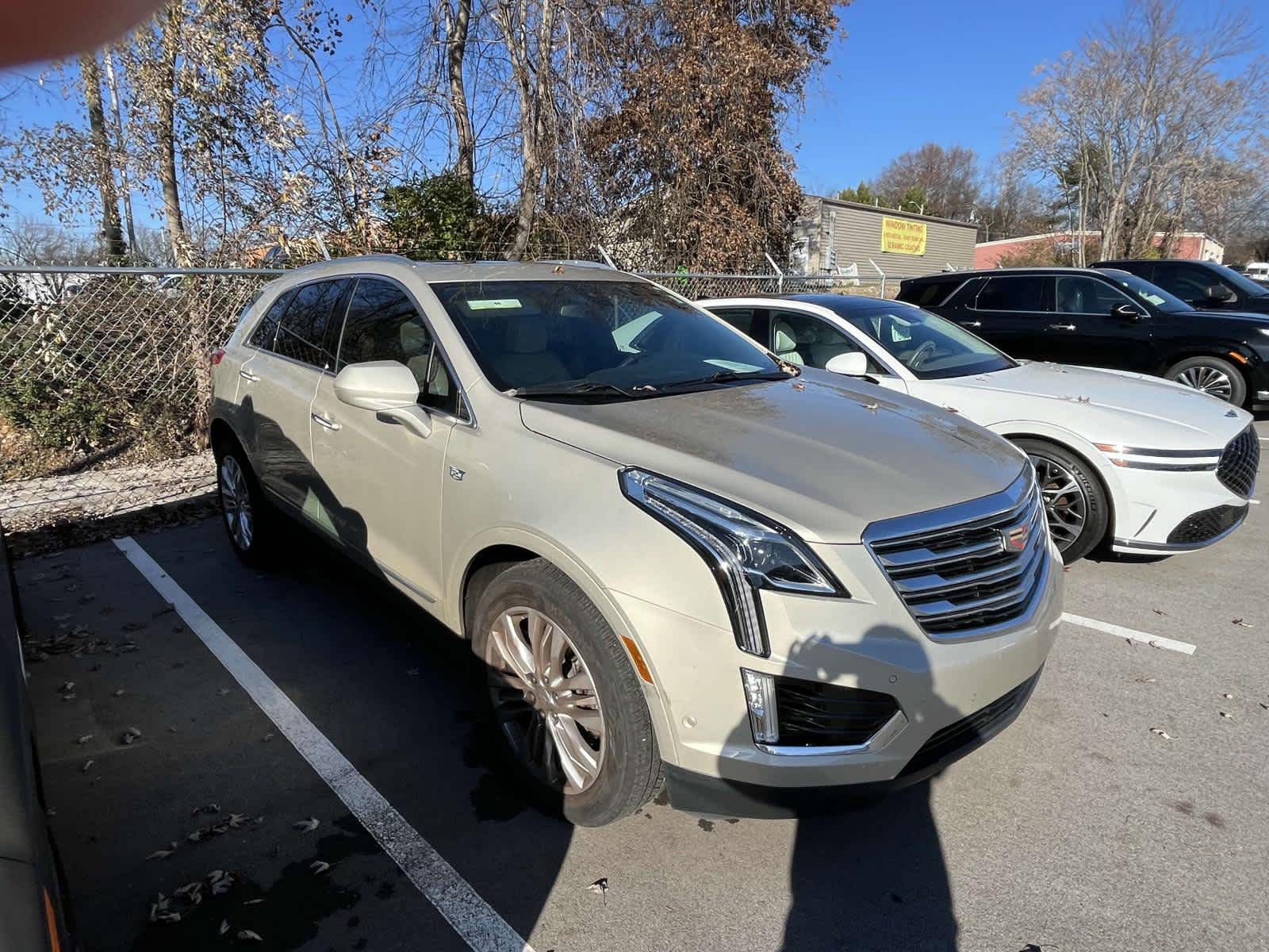 2017 Cadillac XT5 Premium Luxury AWD 3