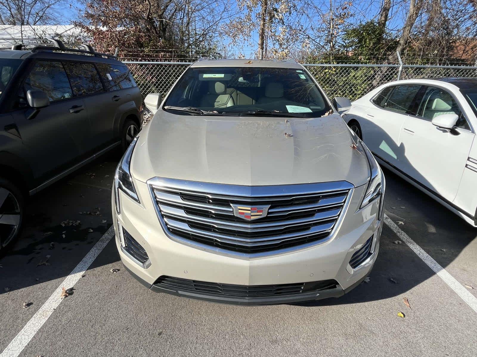 2017 Cadillac XT5 Premium Luxury AWD 2