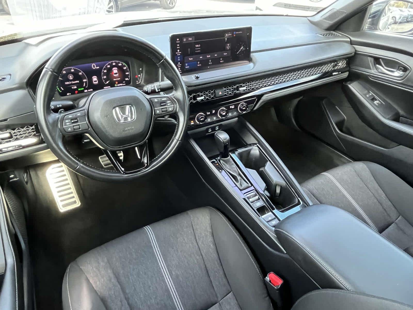 2023 Honda Accord Hybrid Sport 12