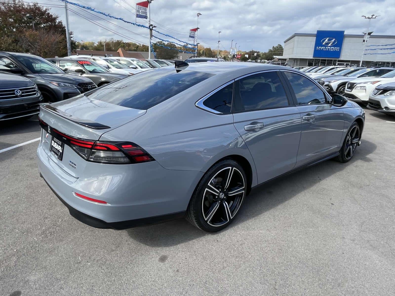 2023 Honda Accord Hybrid Sport 8