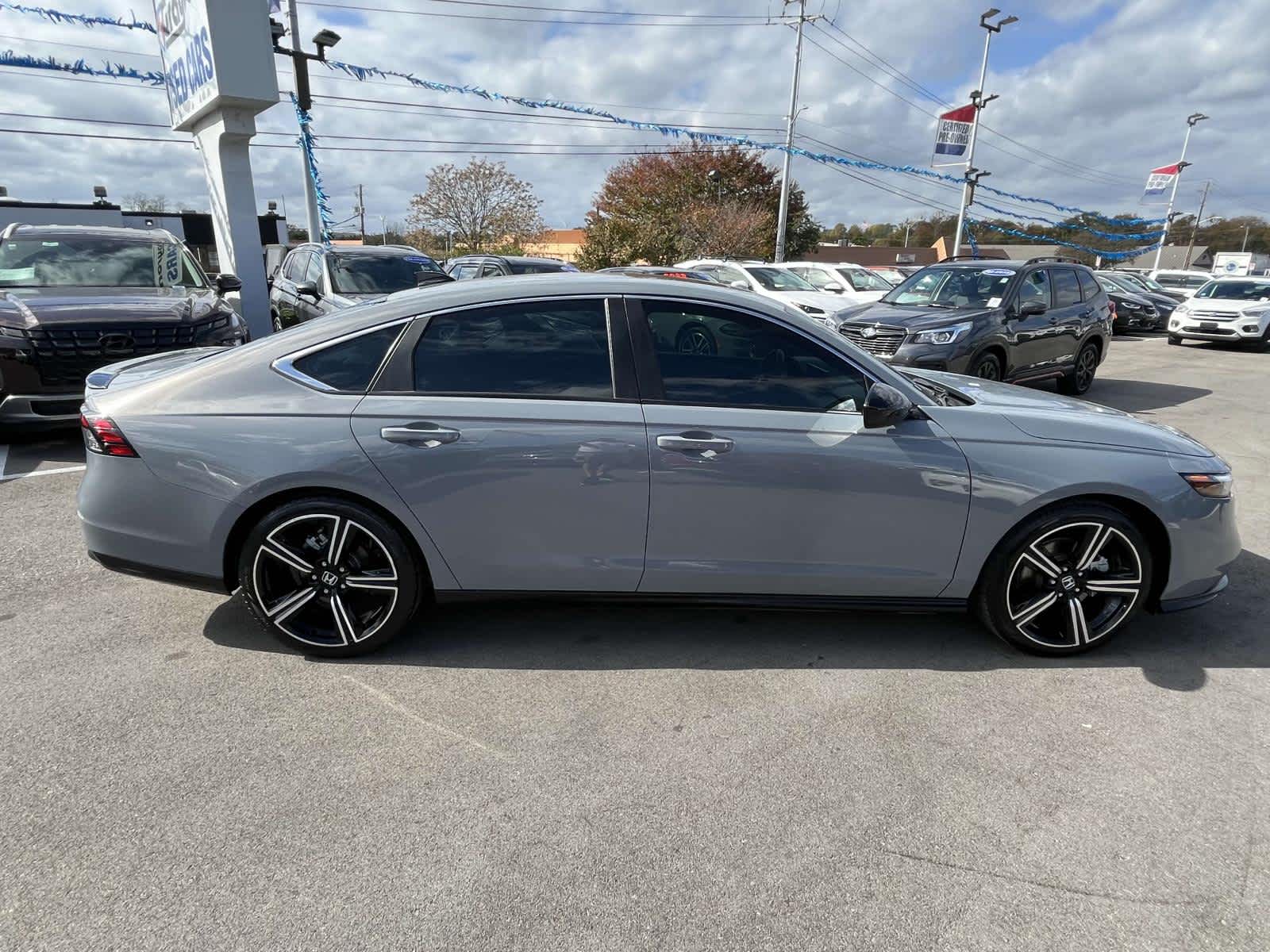 2023 Honda Accord Hybrid Sport 1