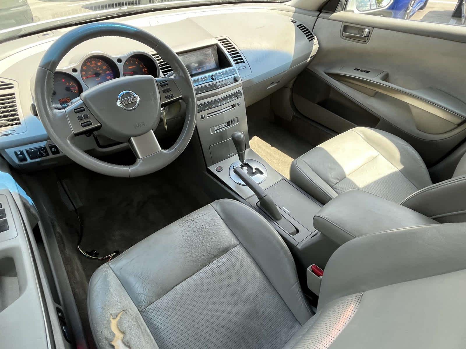 2004 Nissan Maxima SL 13