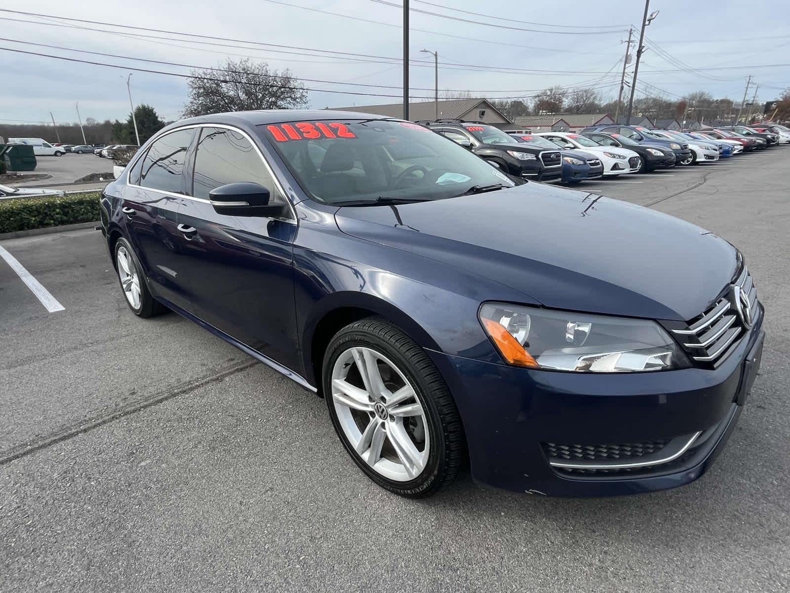 2014 Volkswagen Passat TDI SE w/Sunroof & Nav 2