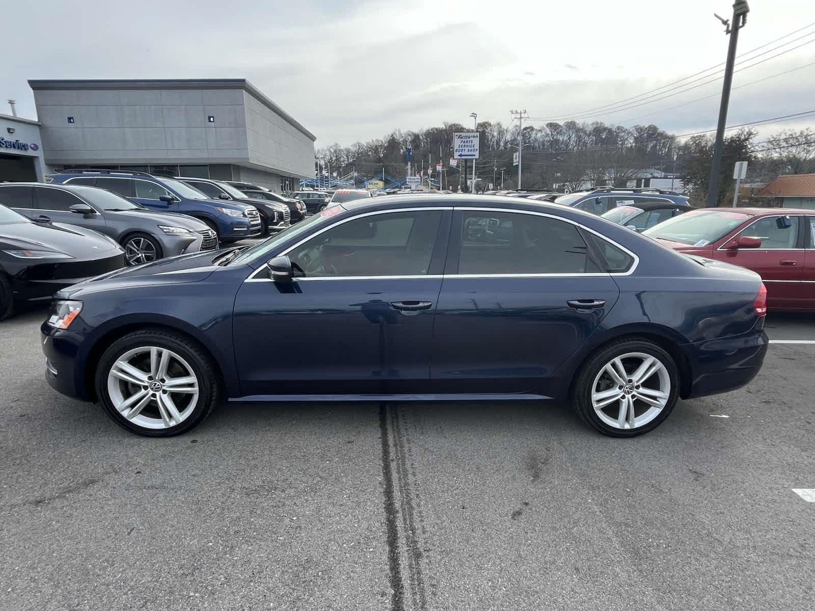 2014 Volkswagen Passat TDI SE w/Sunroof & Nav 5