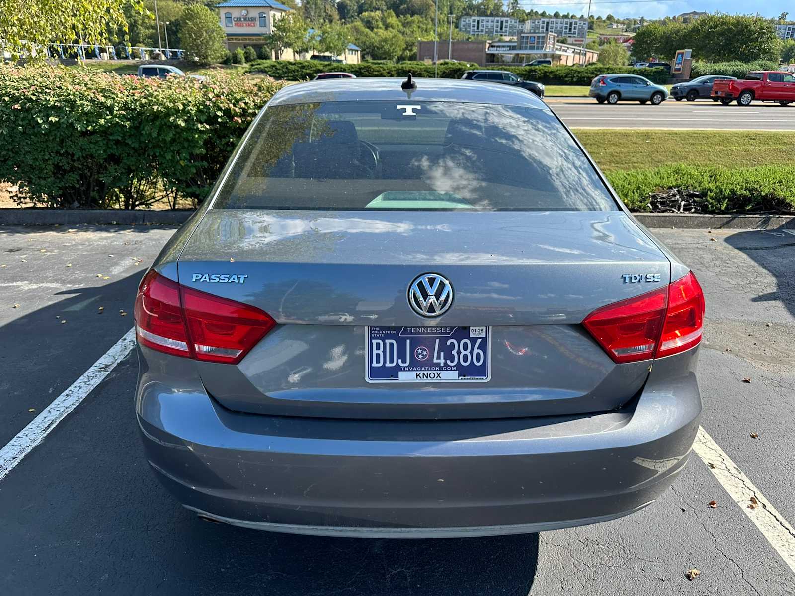 2013 Volkswagen Passat TDI SE w/Sunroof 7