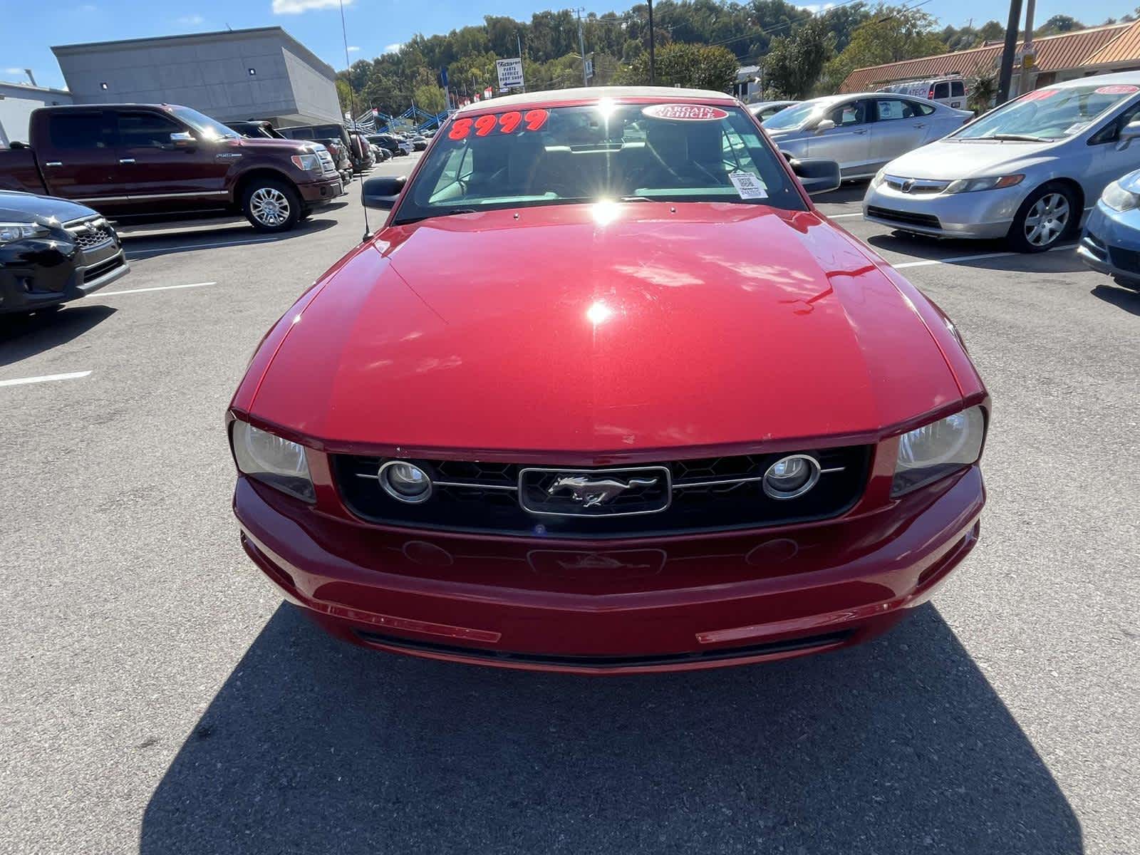 2008 Ford Mustang Deluxe 3