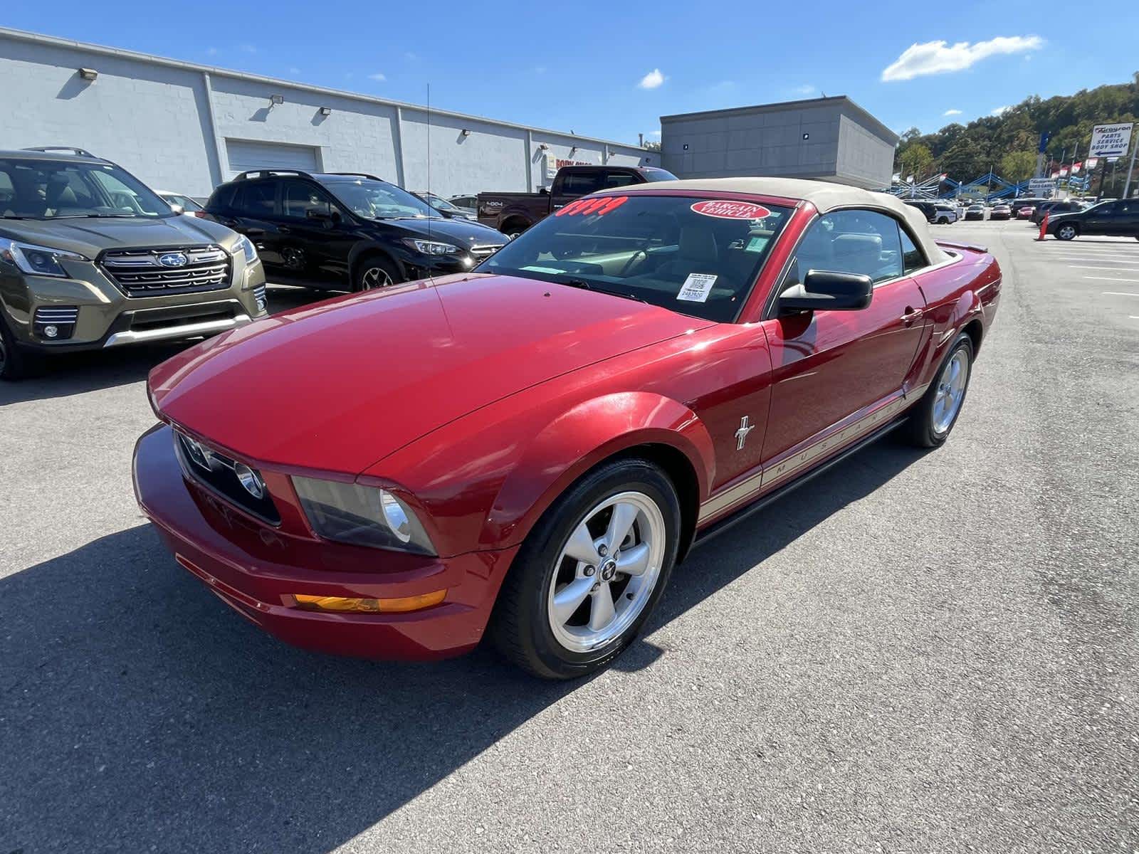 2008 Ford Mustang Deluxe 4