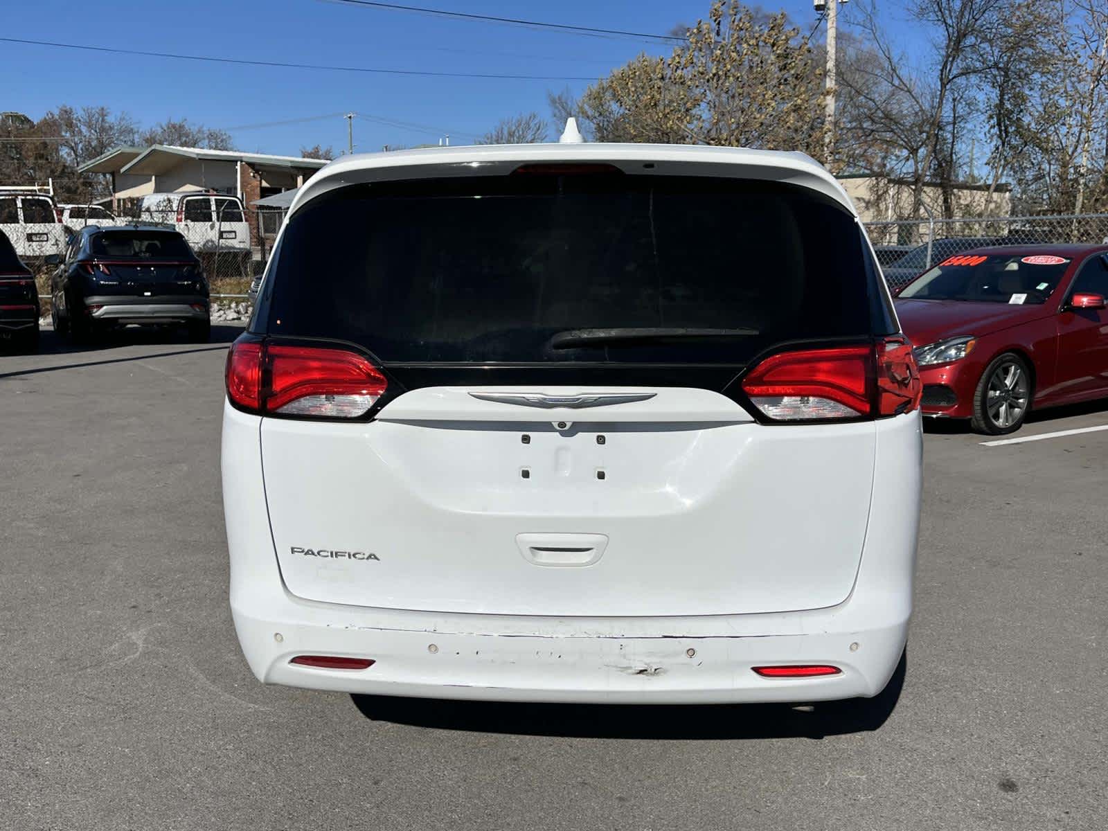 2017 Chrysler Pacifica LX 7