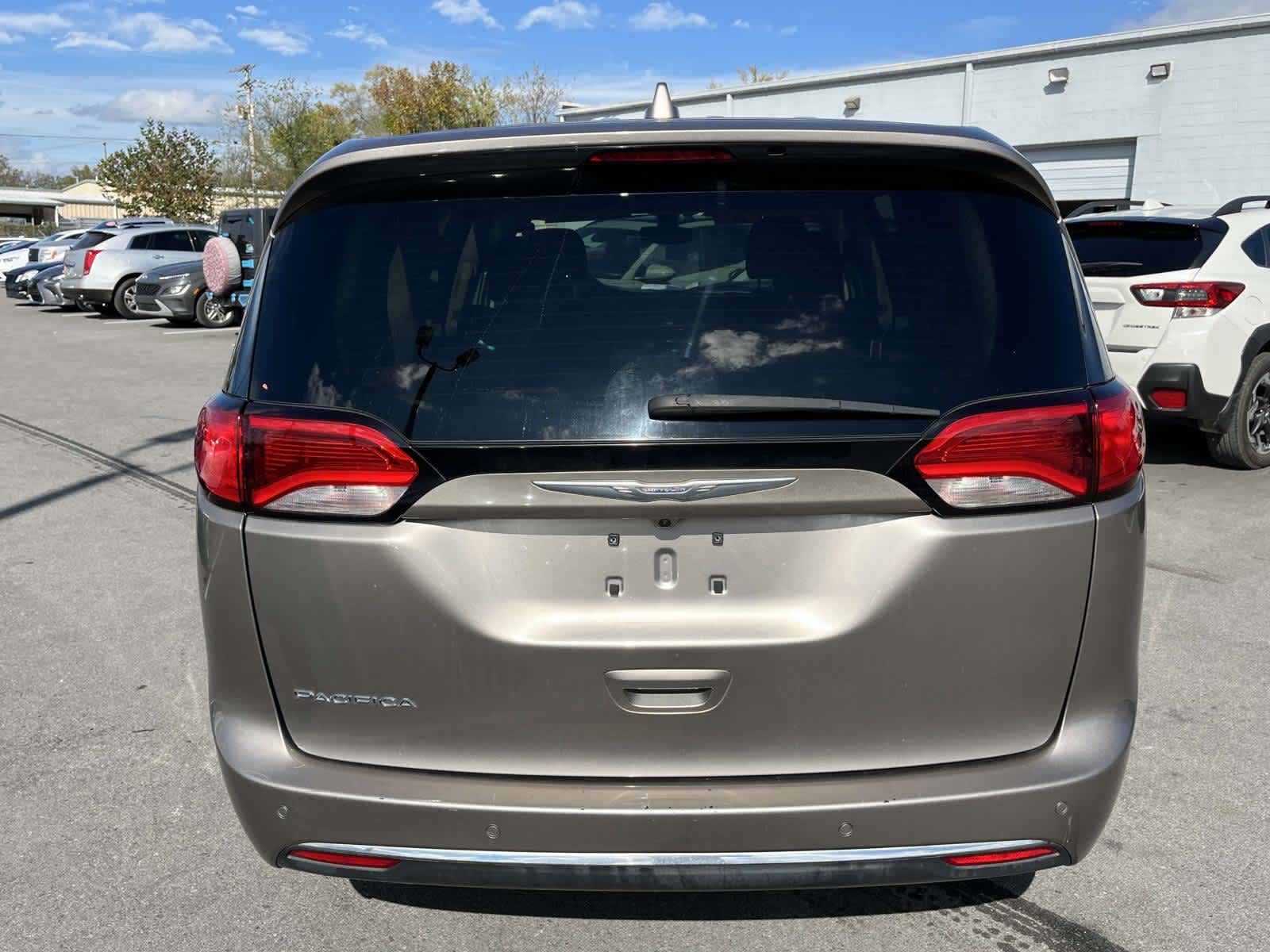 2018 Chrysler Pacifica Touring Plus 7