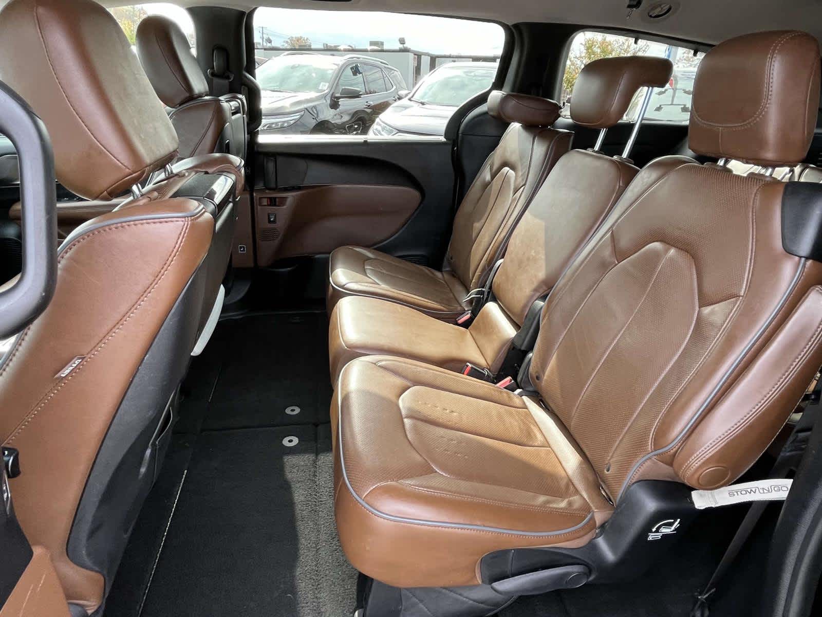 2019 Chrysler Pacifica Limited 10