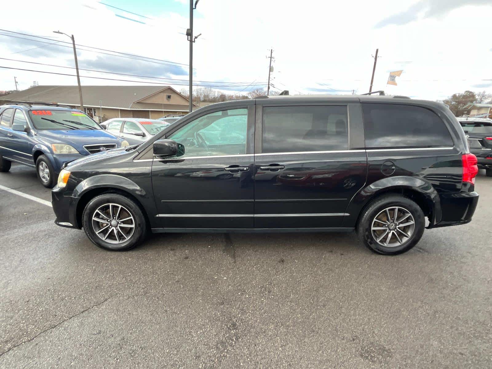 2017 Dodge Grand Caravan SXT 9