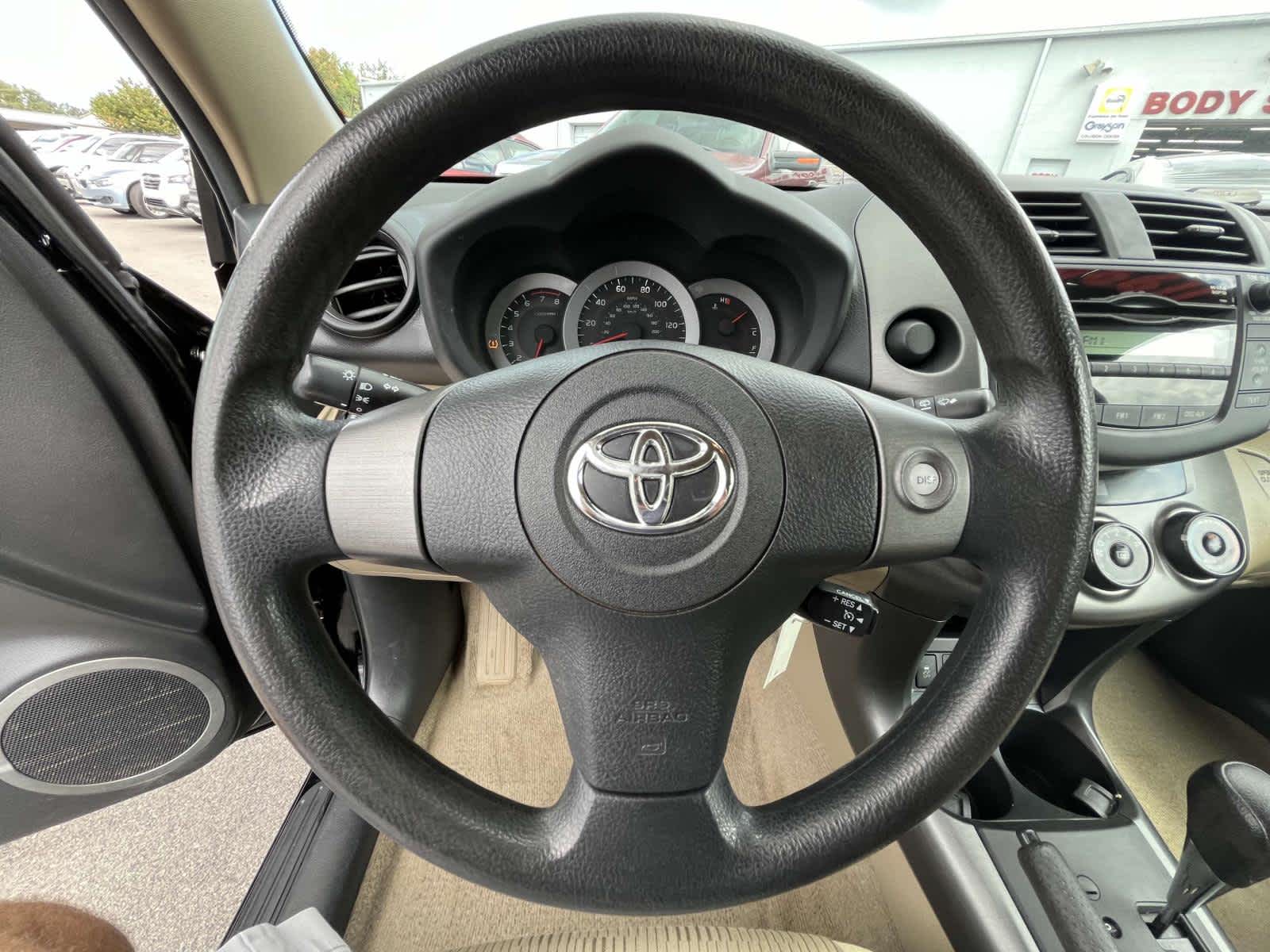 2010 Toyota RAV4  19