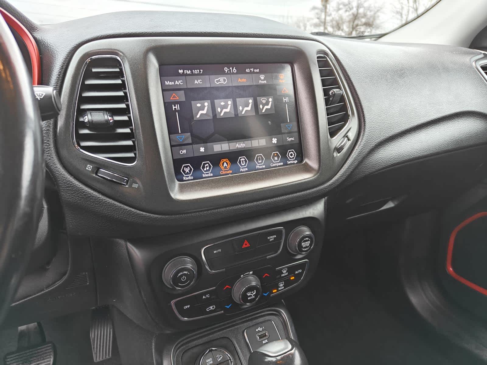 2020 Jeep Compass Trailhawk 19