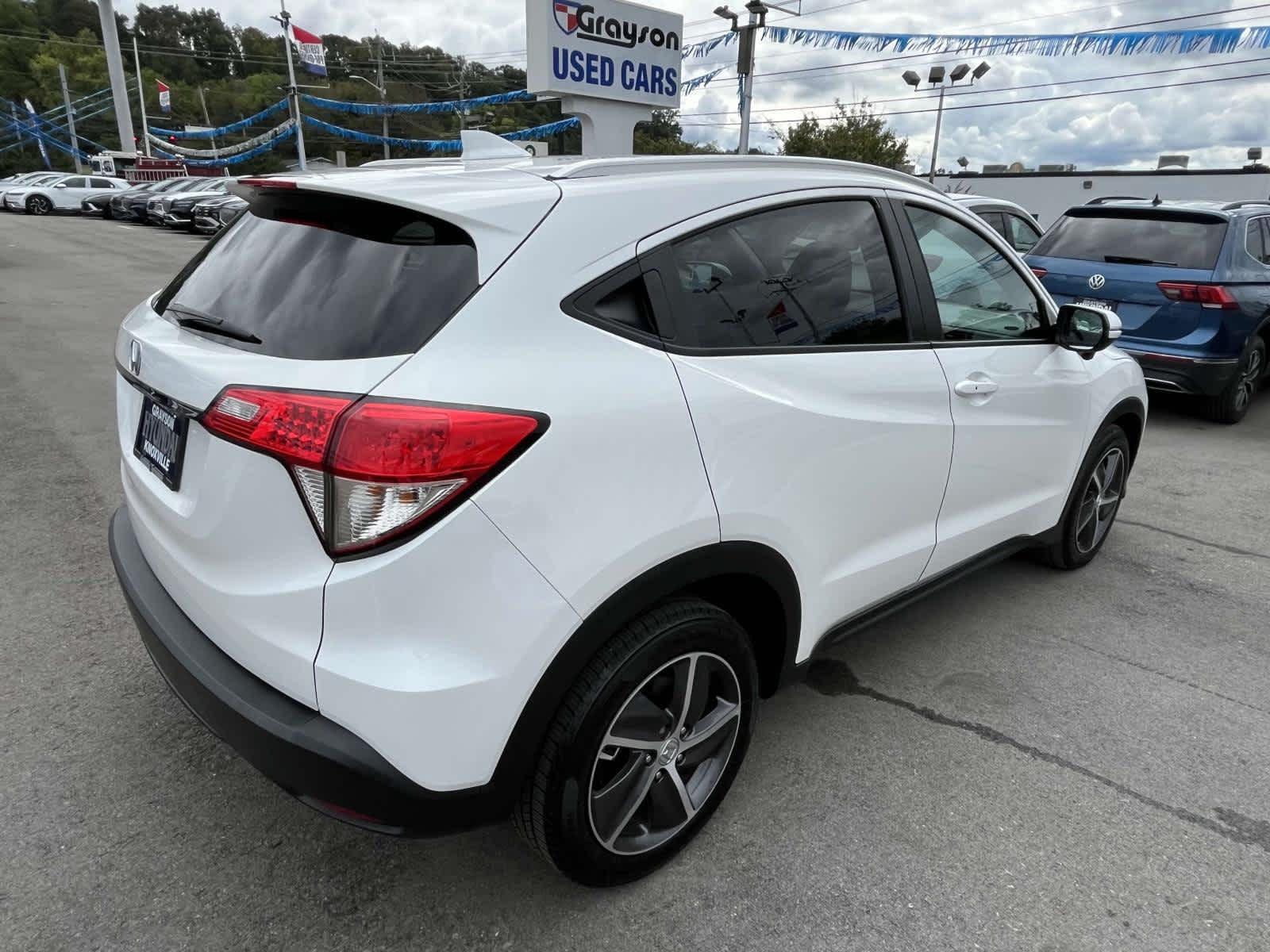 2022 Honda HR-V EX-L 8