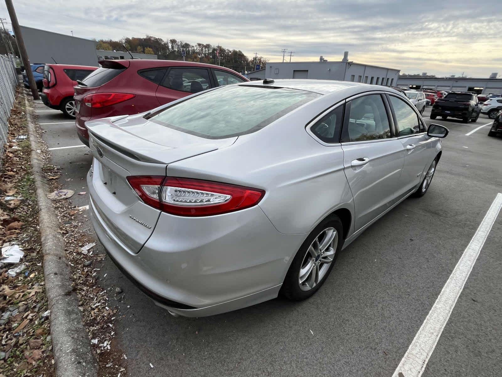 2016 Ford Fusion Energi Titanium 4